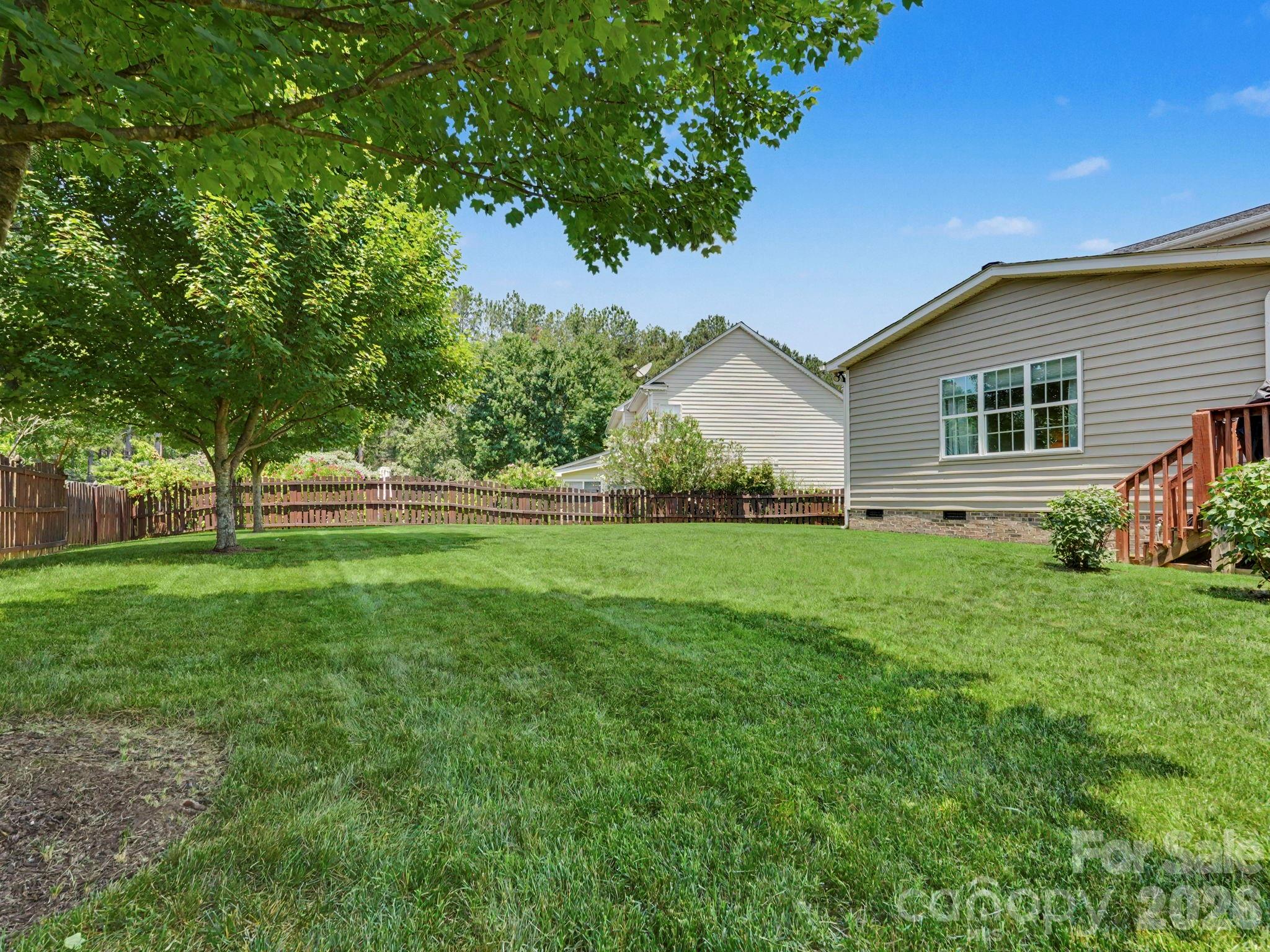 15505 Robsart Court