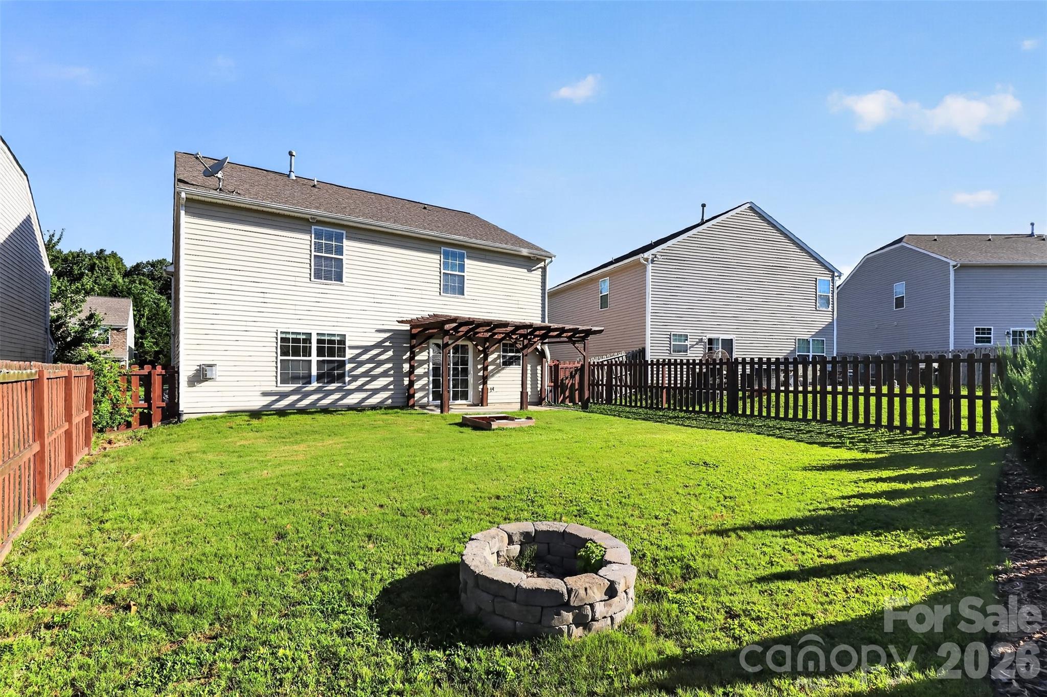 2043 Grimley Lane