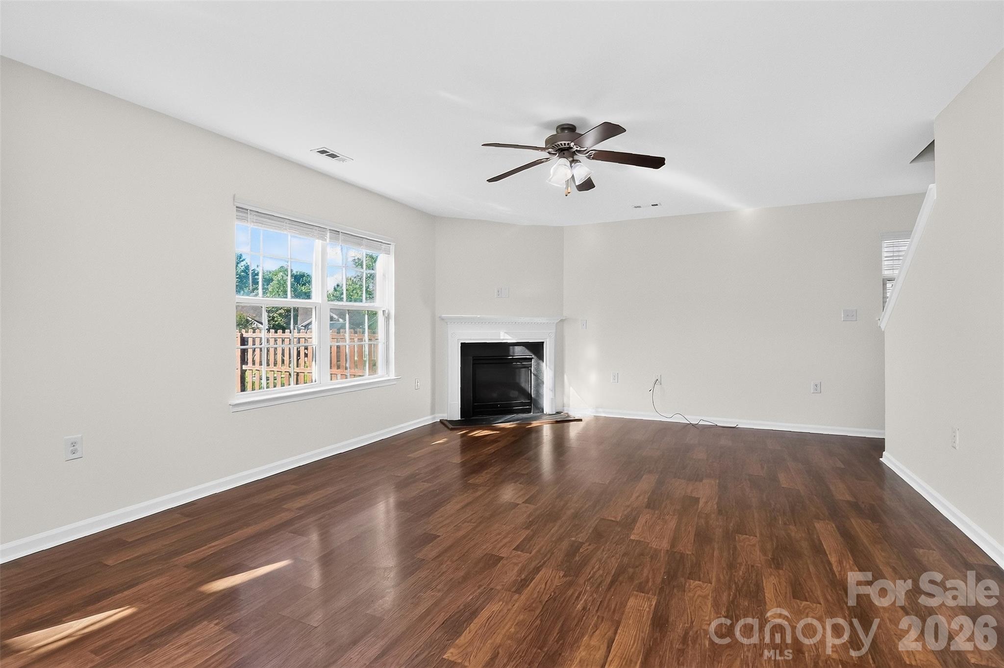 2043 Grimley Lane