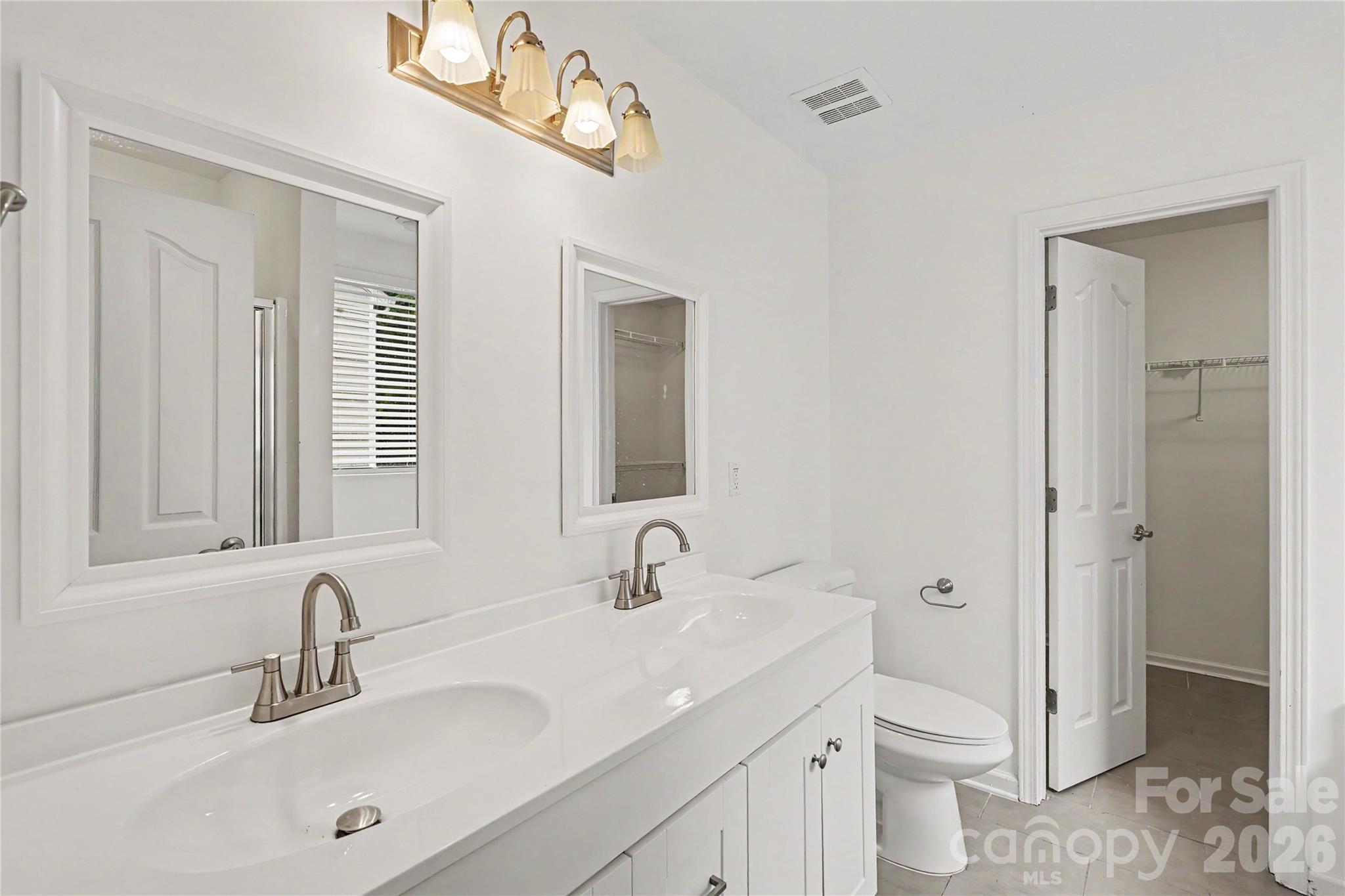 2823 Forest Grove Court
