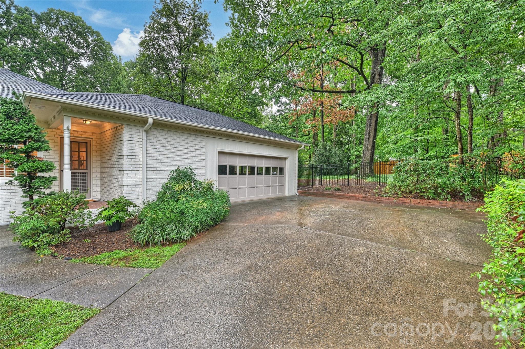 5519 Robinhood Road