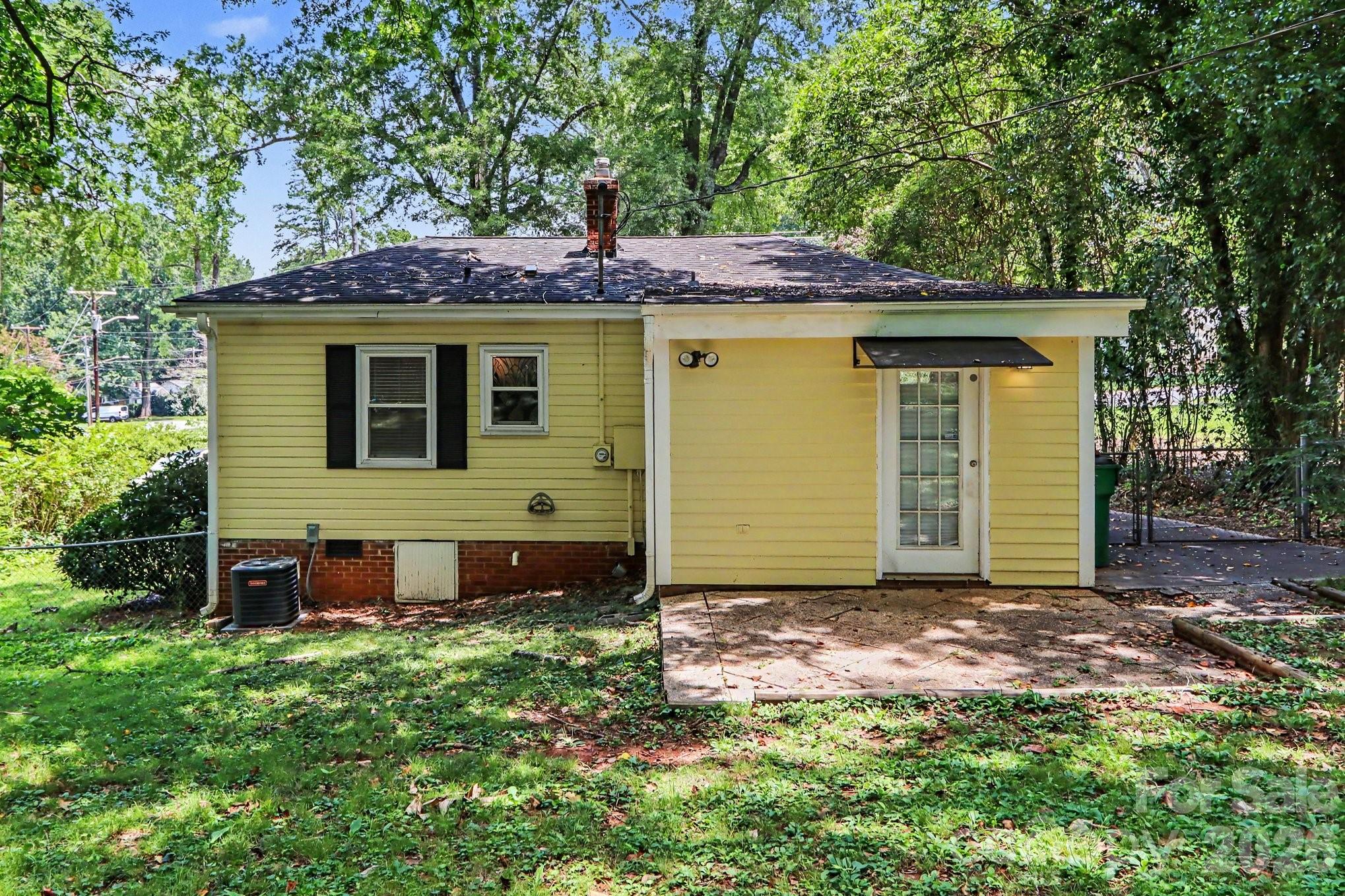 1819 Arnold Drive