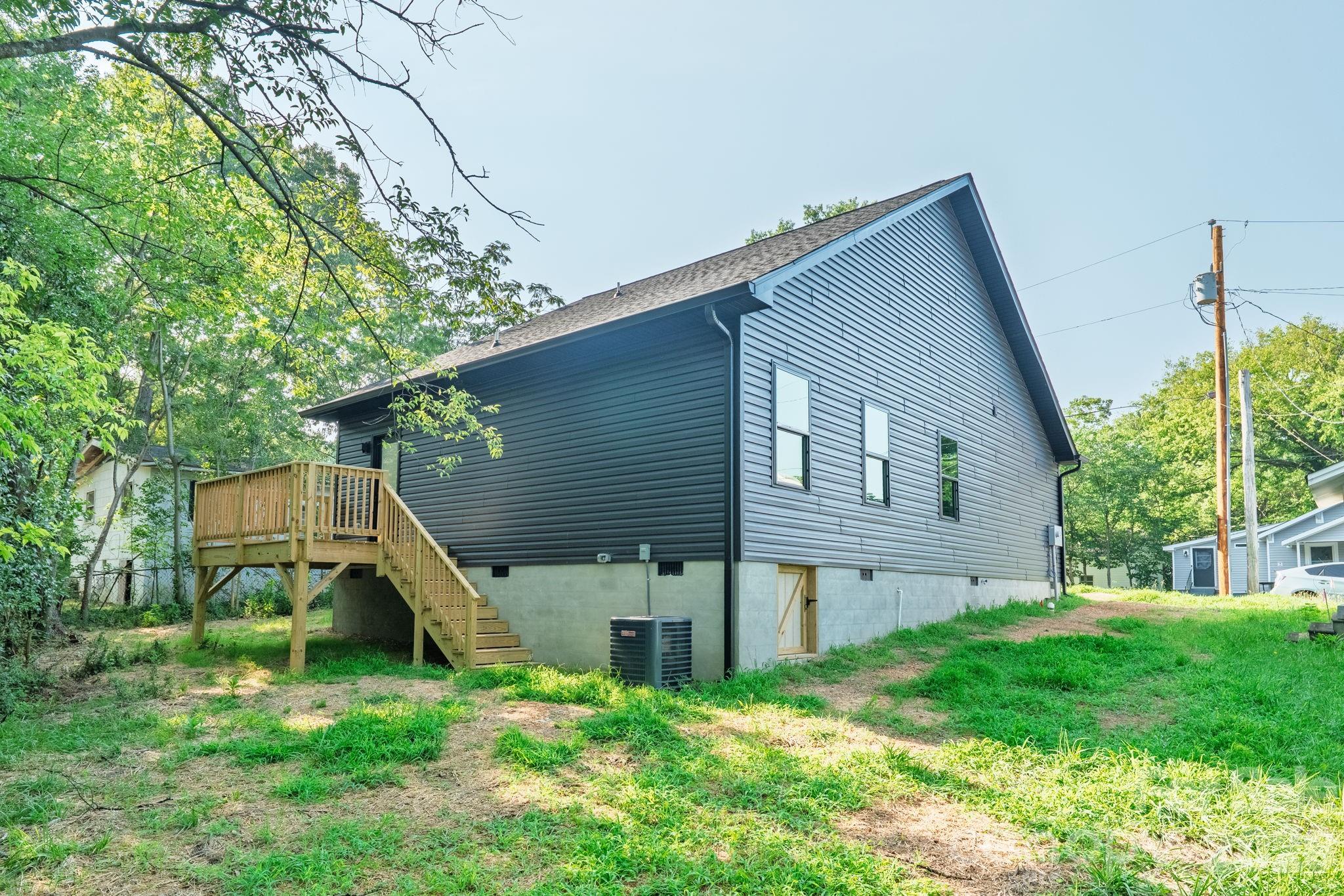 1033 Martin Luther King Jr Drive