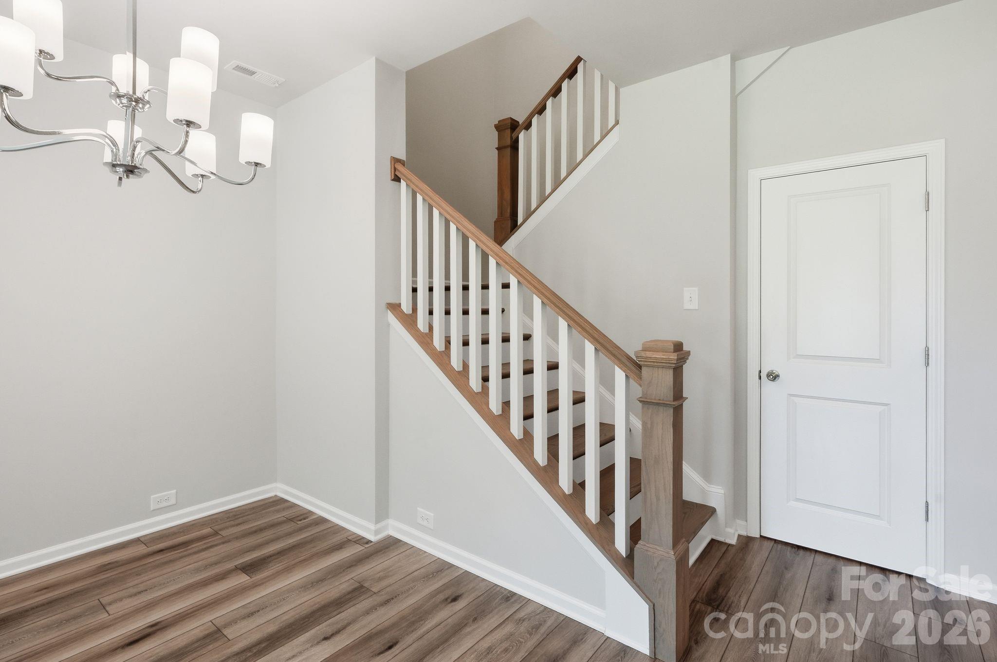 1450 Winding Stream Road