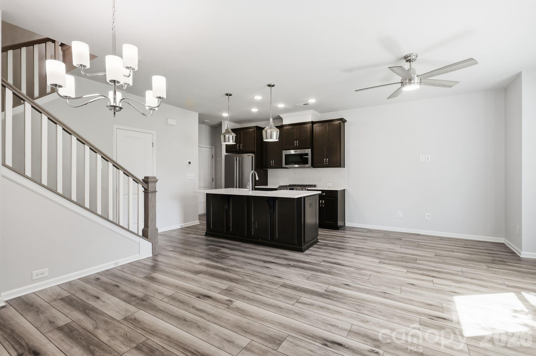 1450 Winding Stream Road