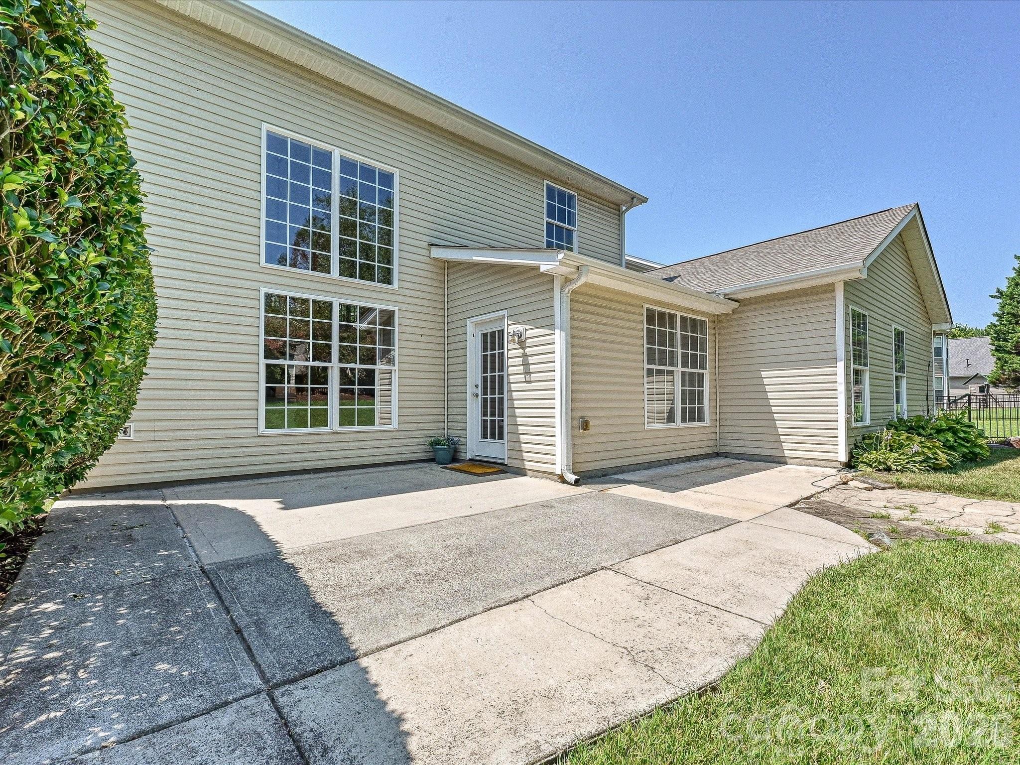 1173 STONEDOWN Lane