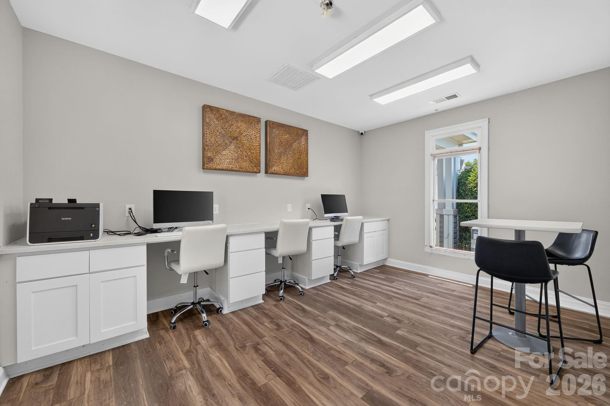 11 Hamiltons Bay Court