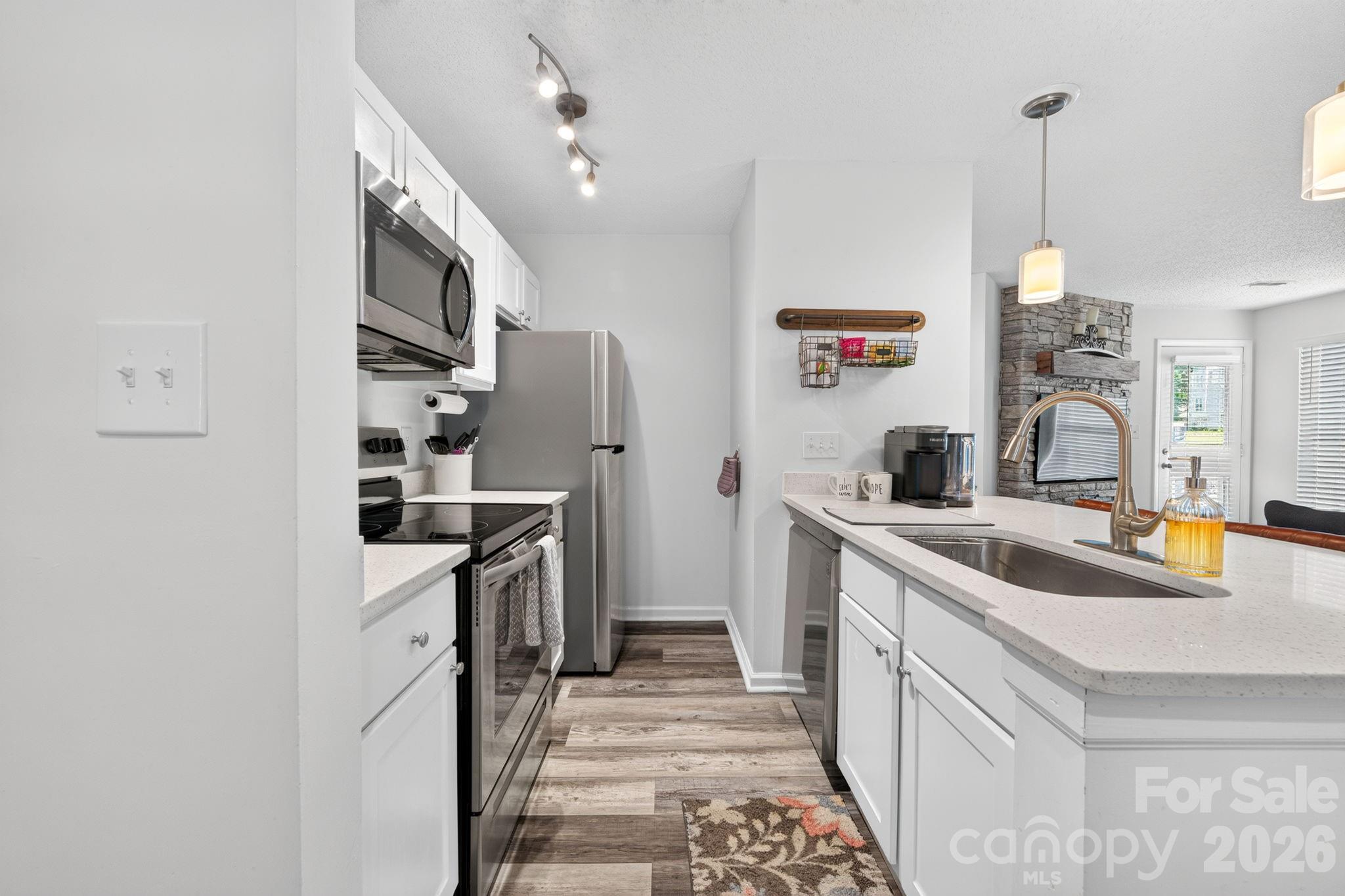 11 Hamiltons Bay Court