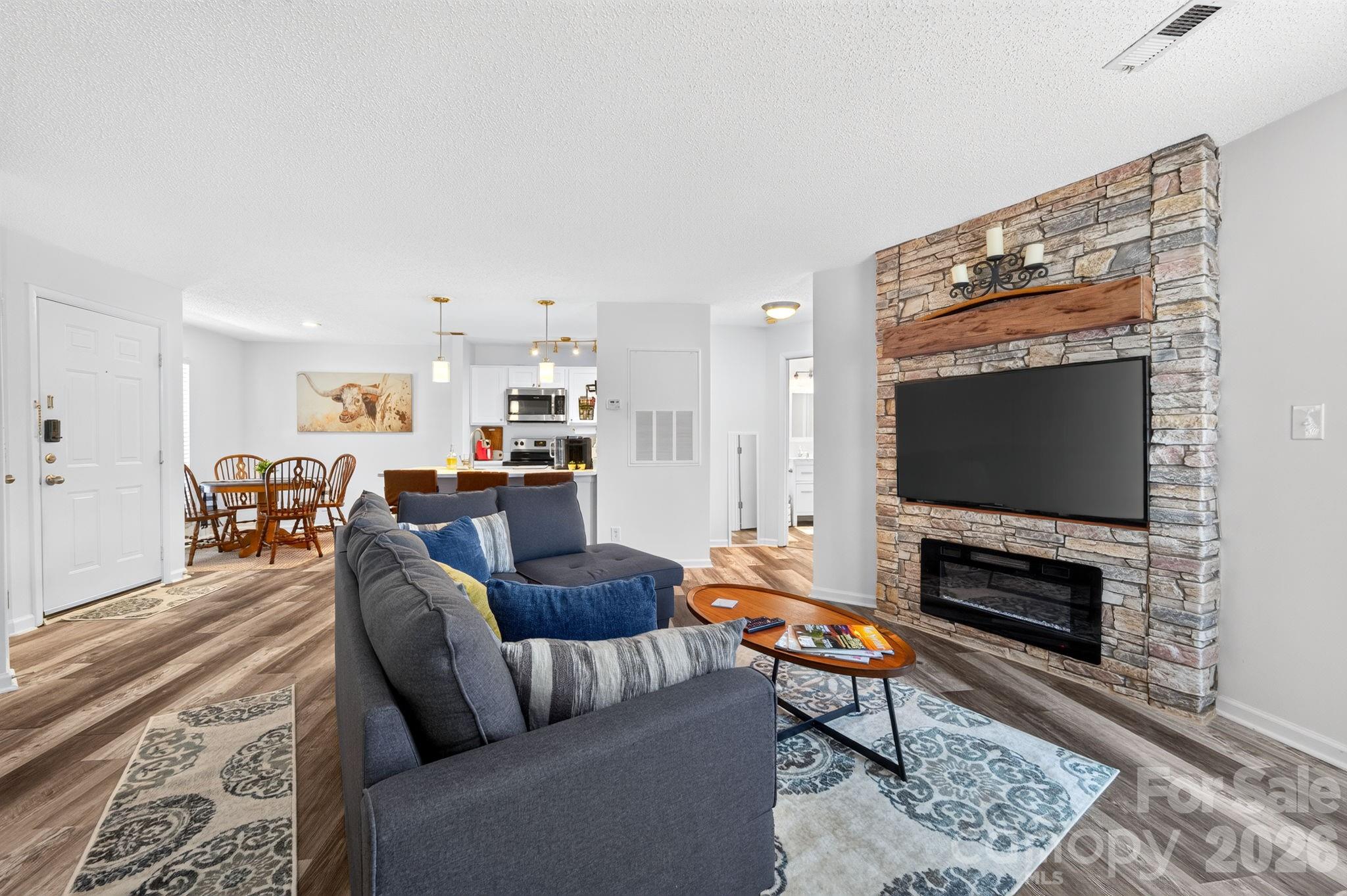 11 Hamiltons Bay Court