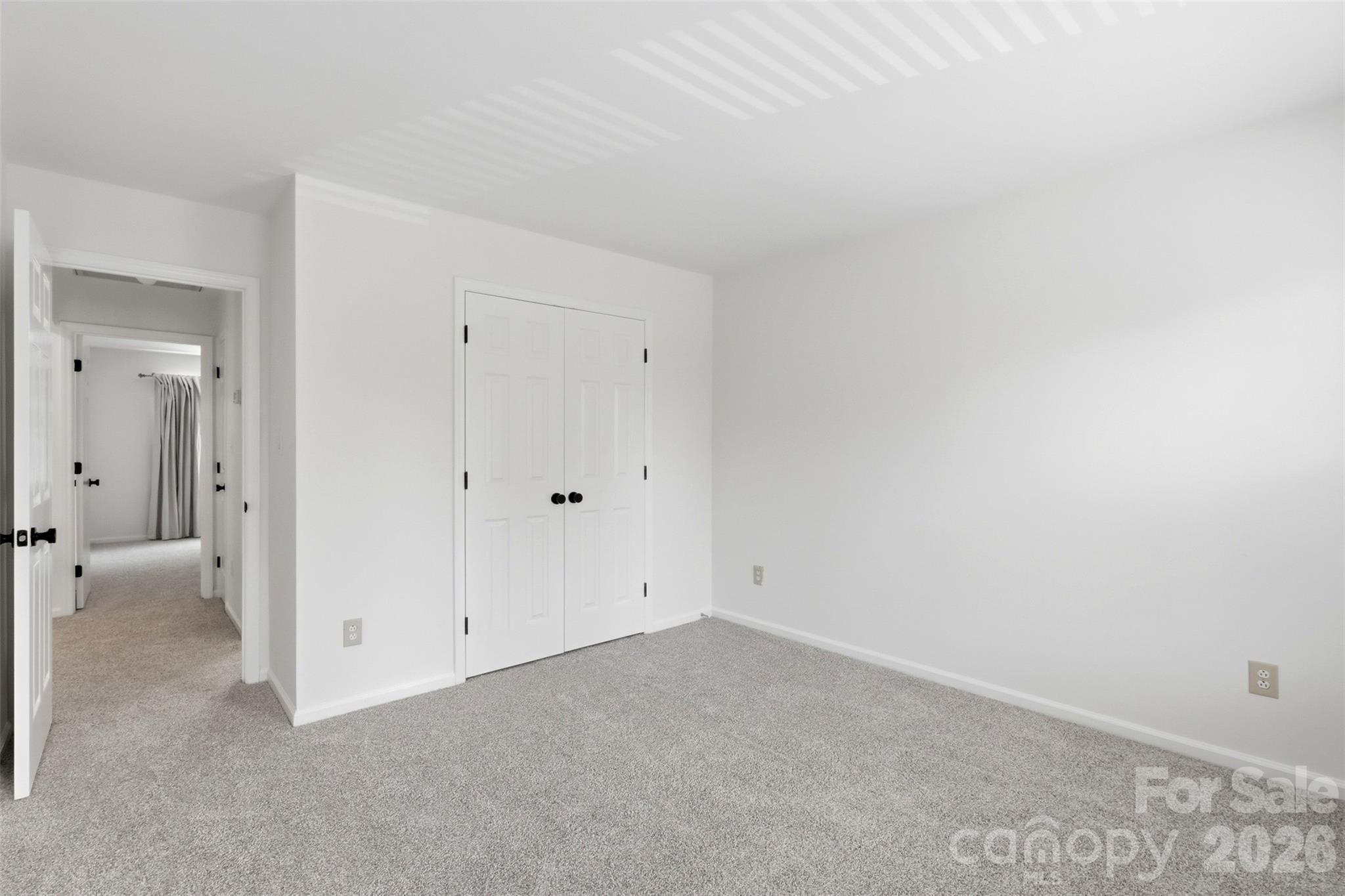 2552 Middlebridge Lane
