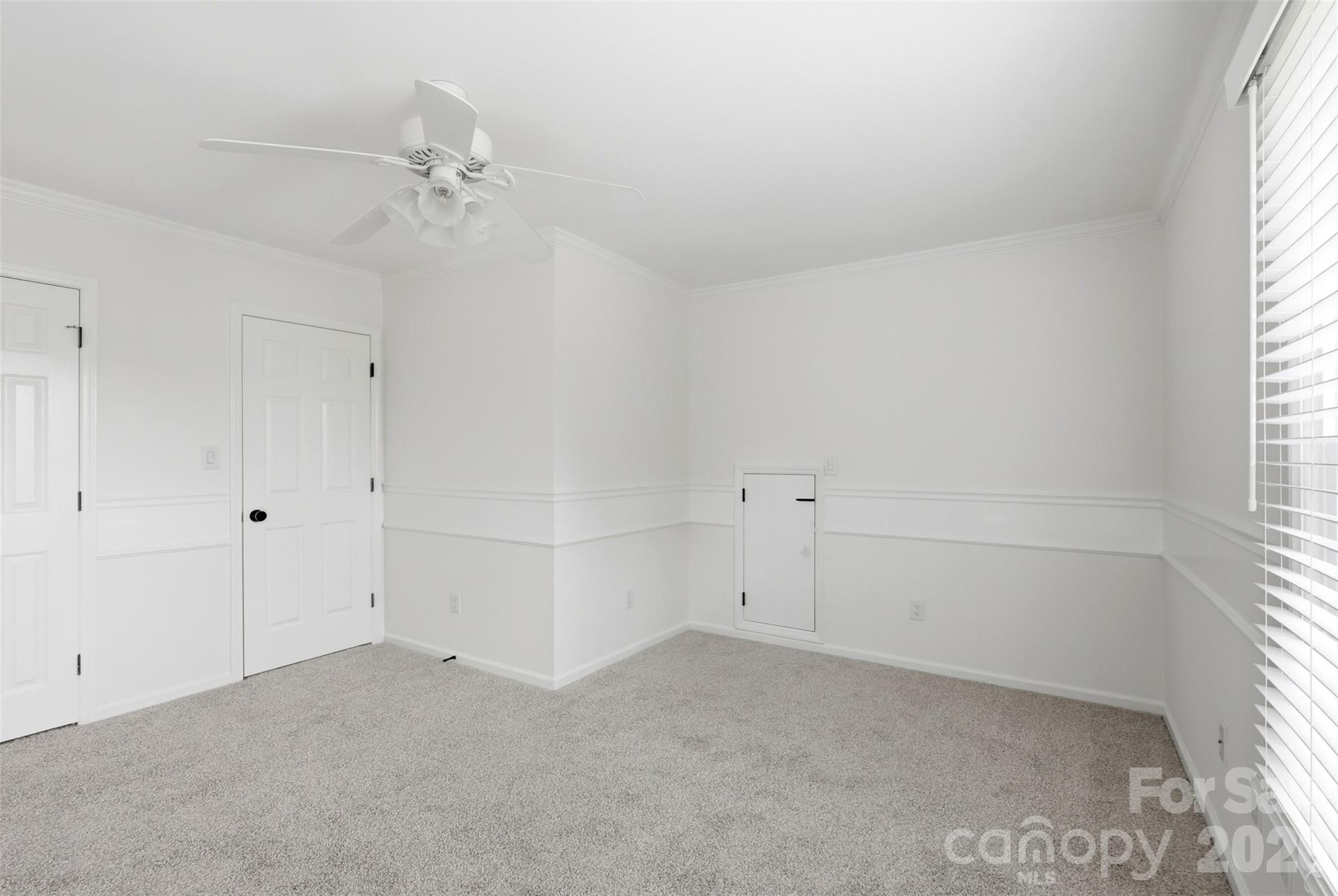 2552 Middlebridge Lane