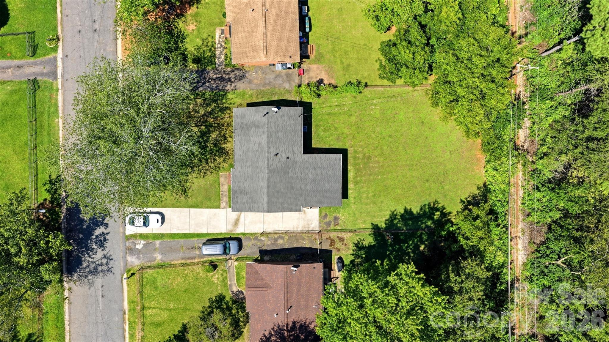 6805 Ellendale Drive