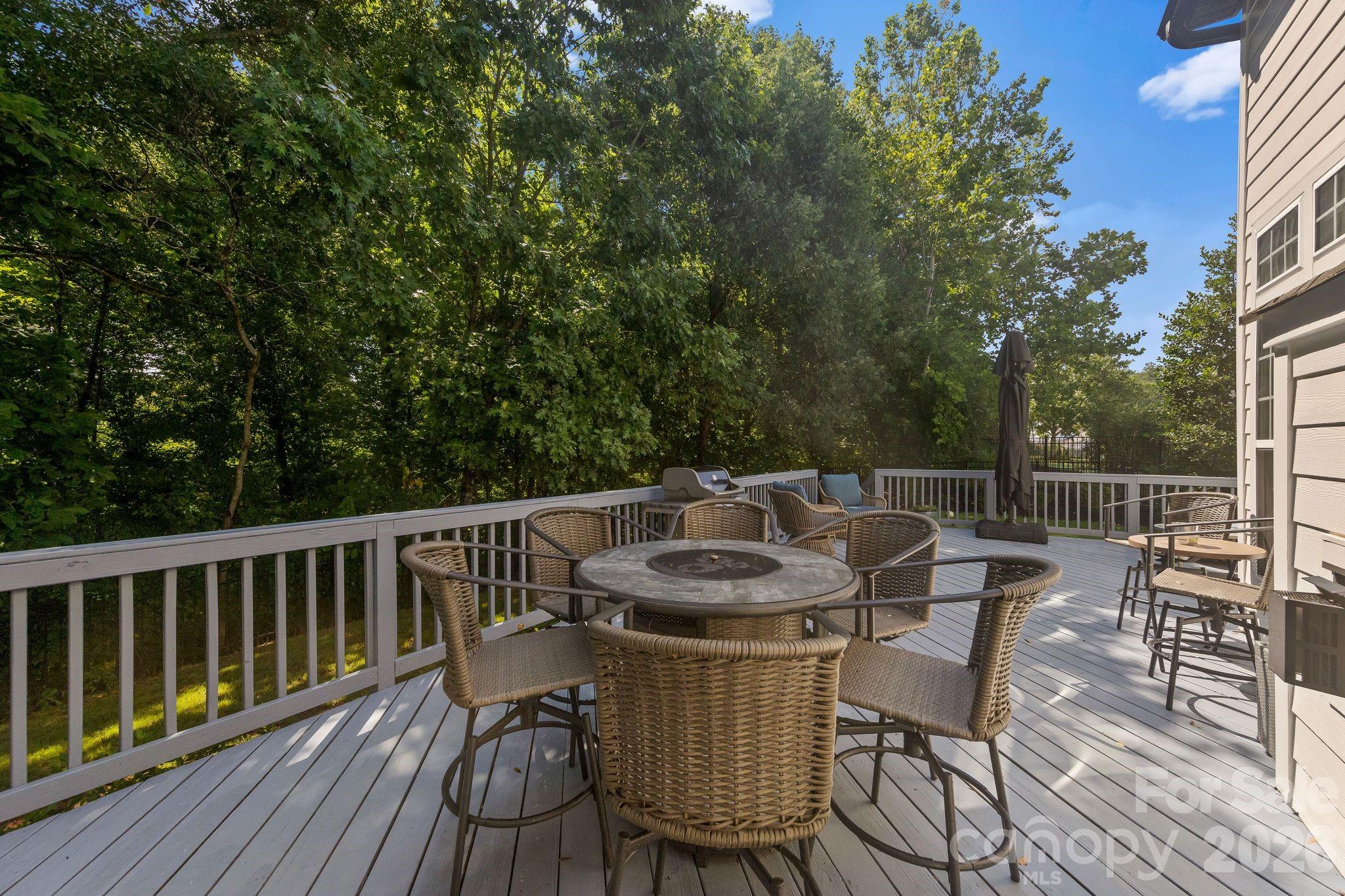 1840 Sapona Court Unit: 219