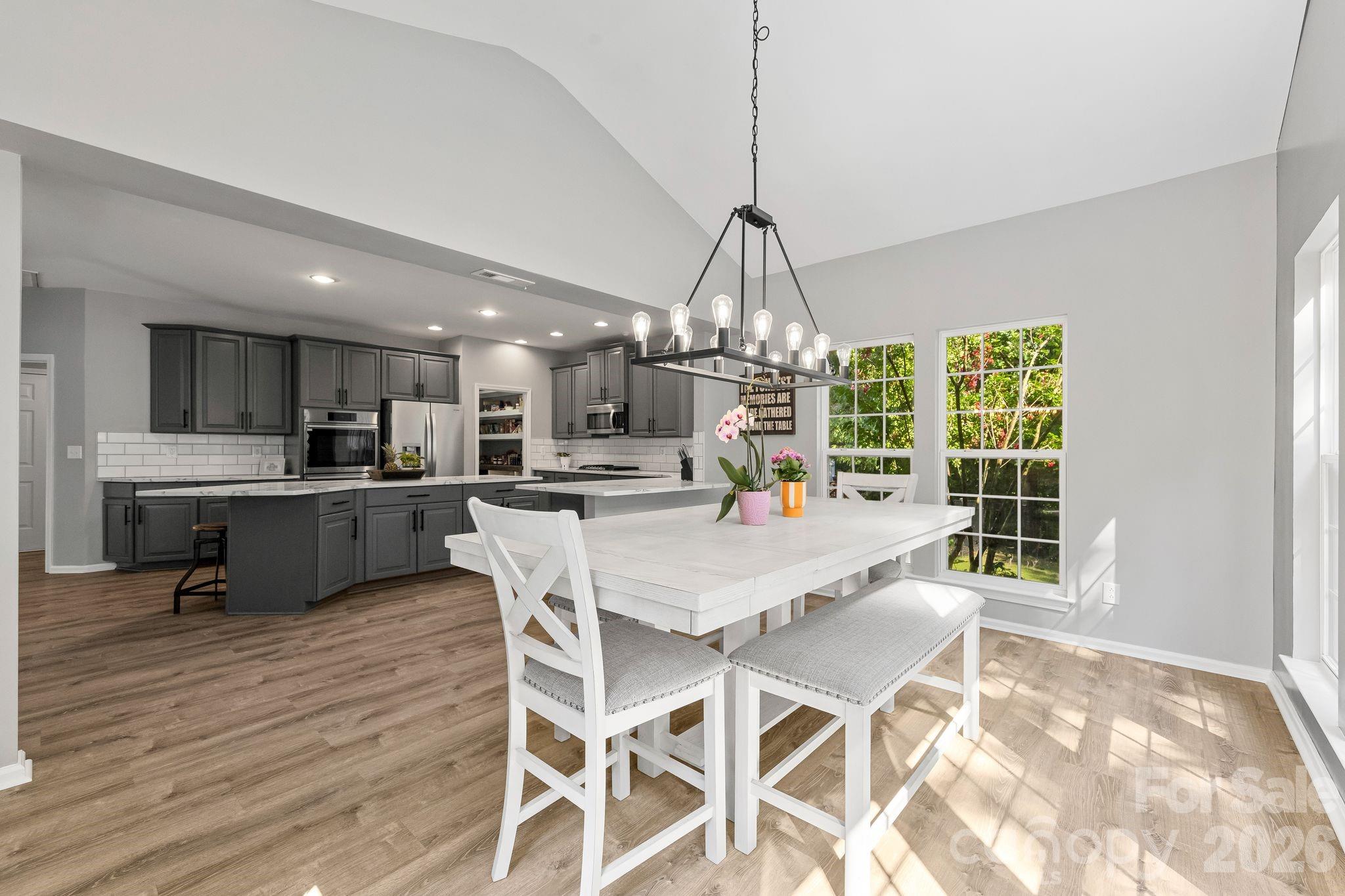 1840 Sapona Court Unit: 219