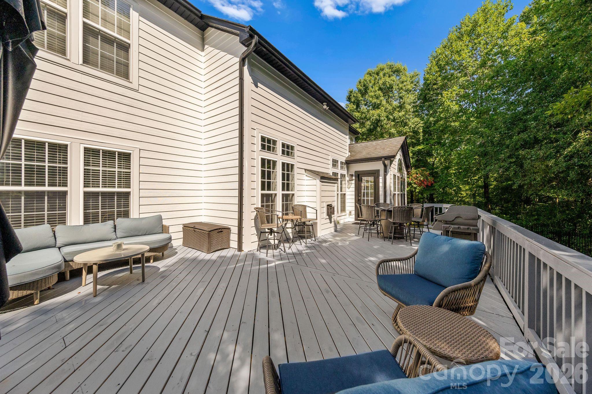1840 Sapona Court Unit: 219