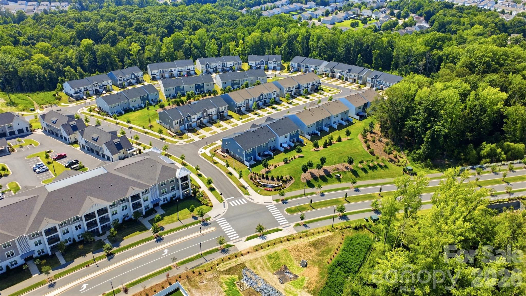 2037 Howell Creek Way