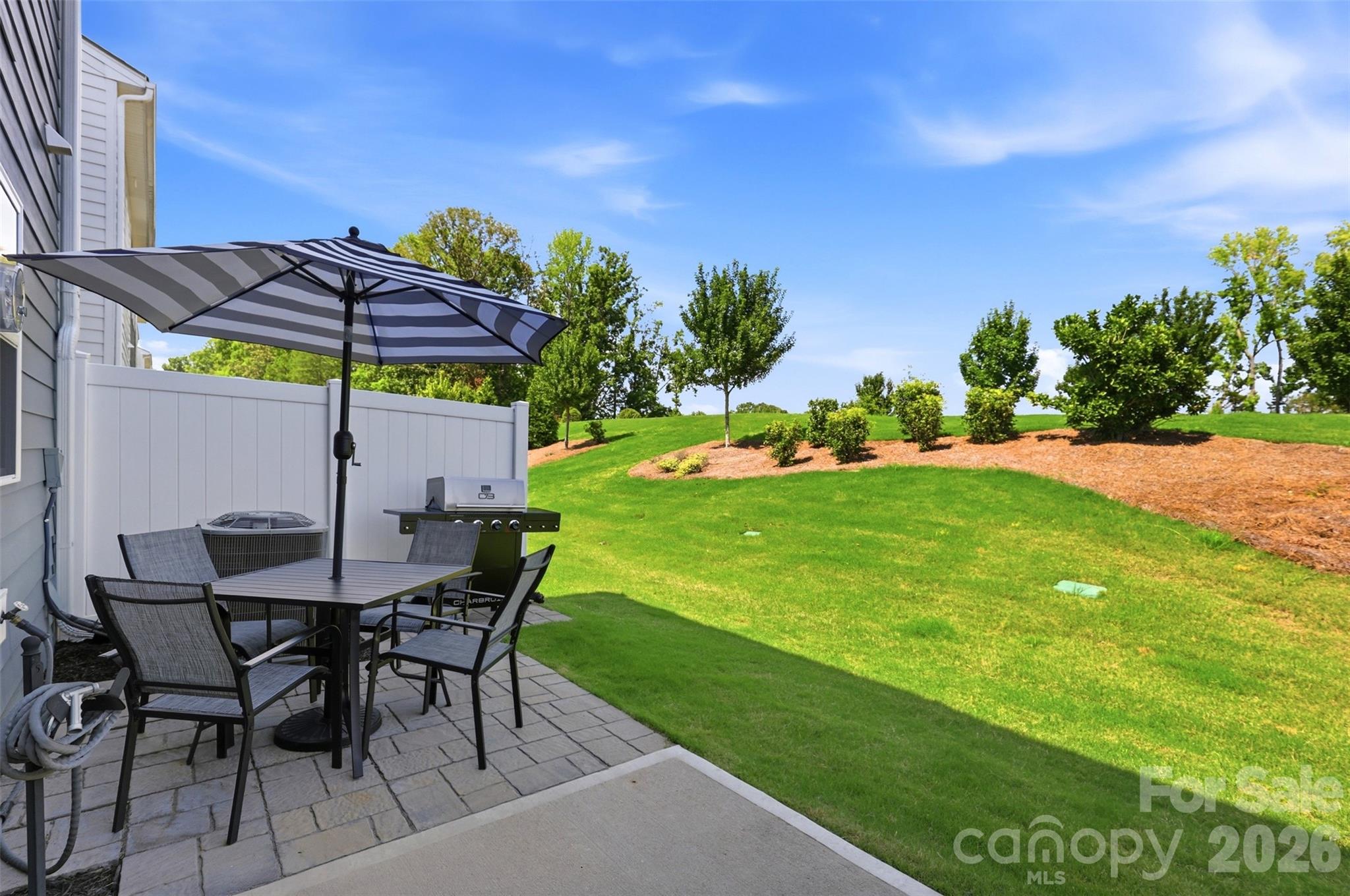 2037 Howell Creek Way