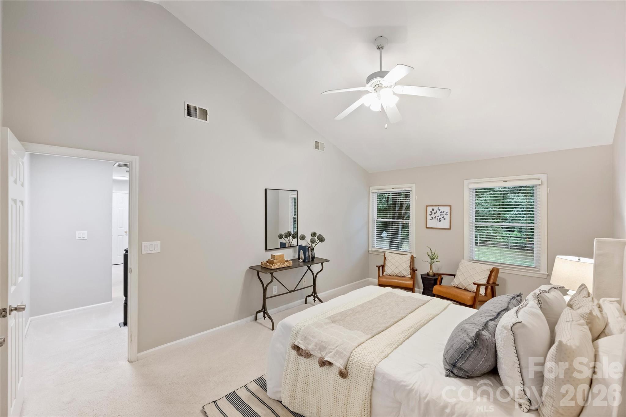 2500 Crescent Knoll Drive