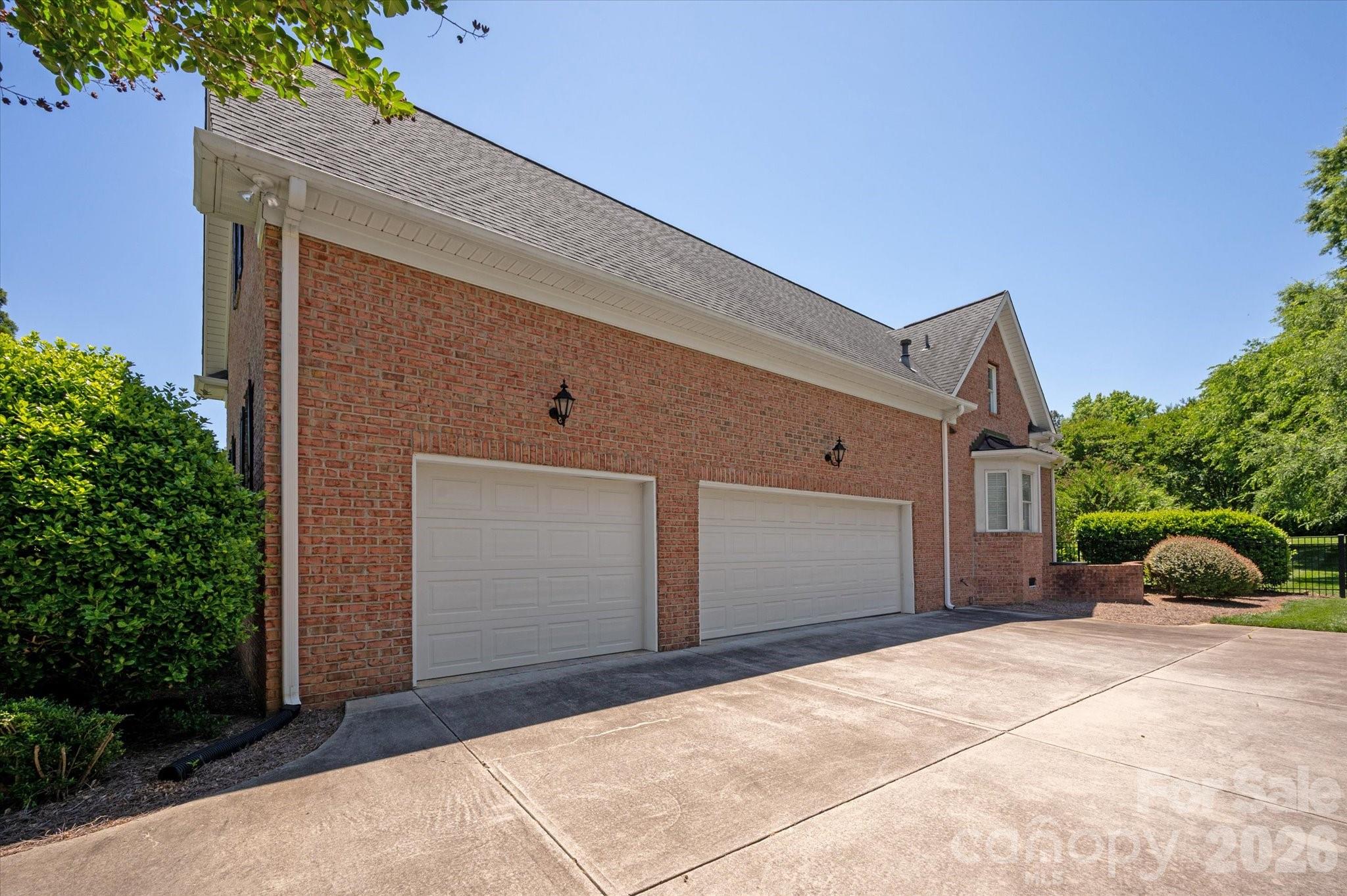 9219 Skipaway Drive