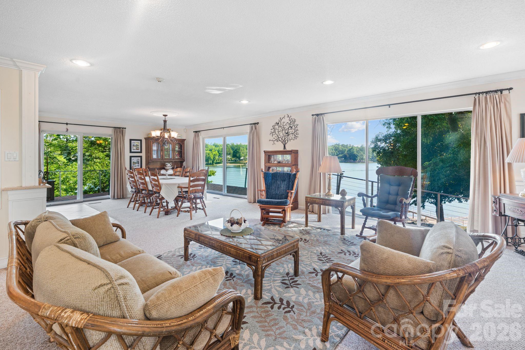 6296 Southlake Drive