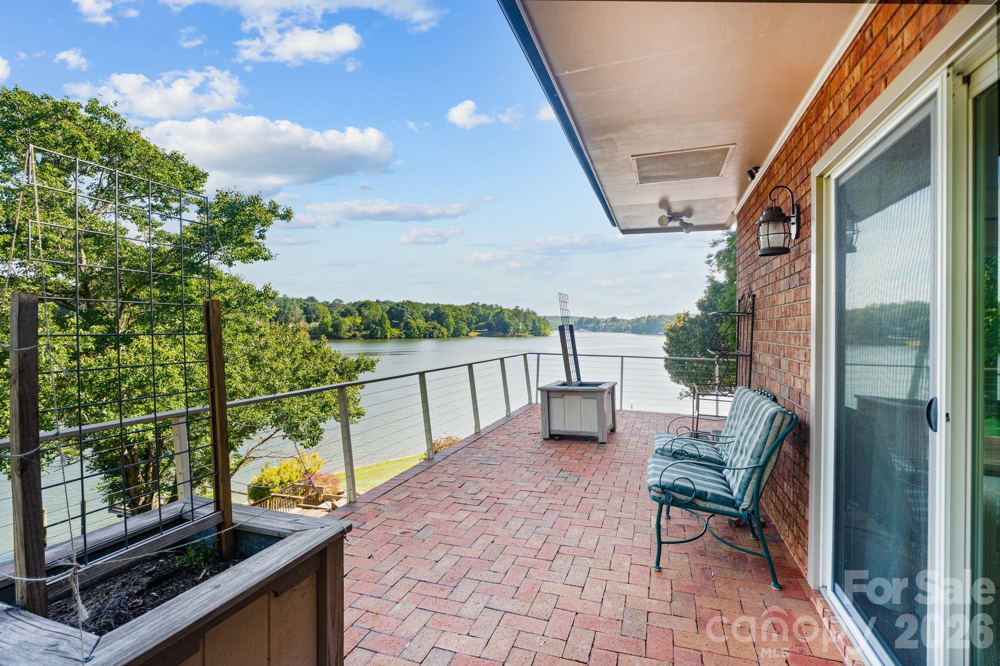 6296 Southlake Drive