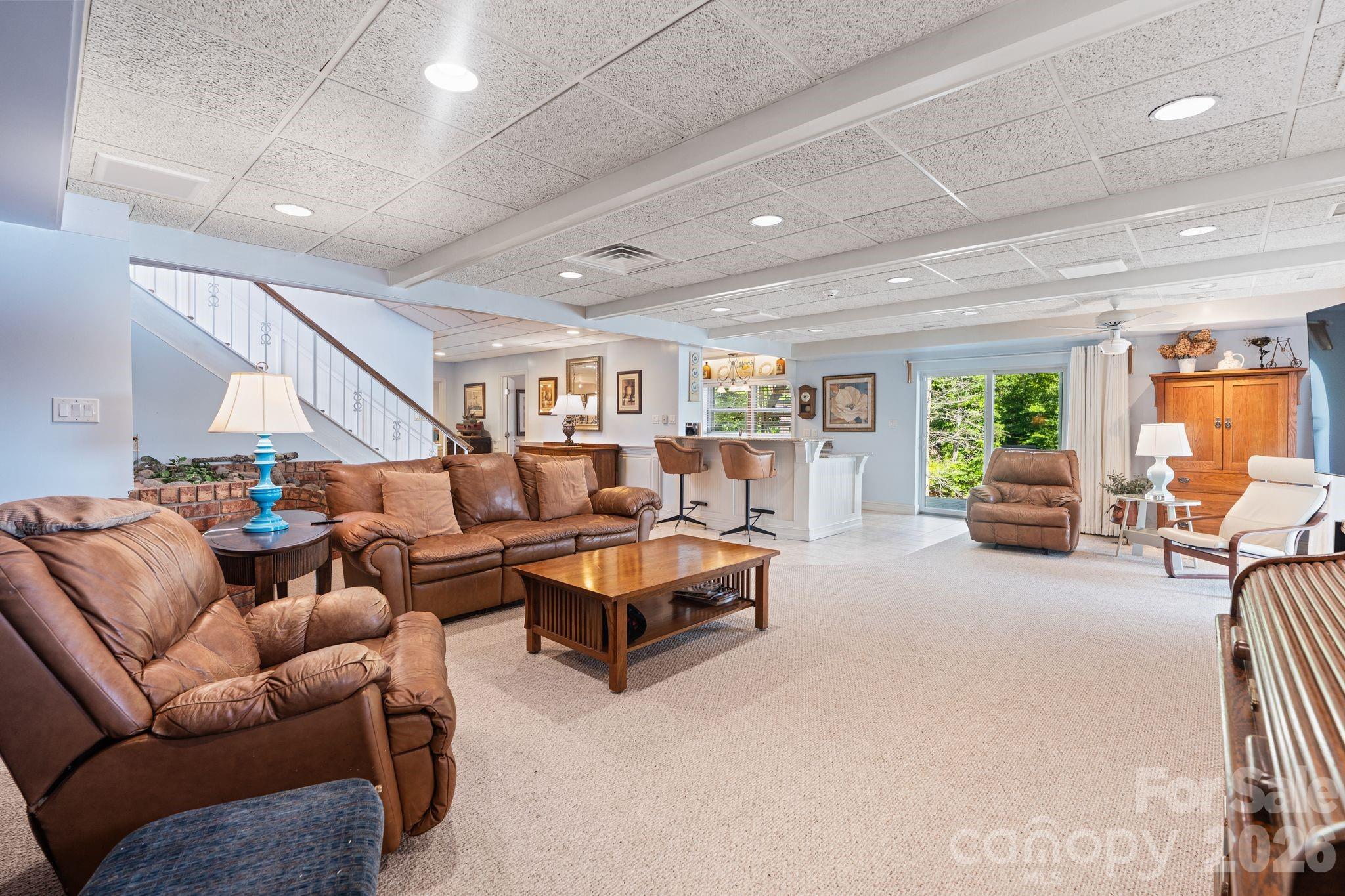 6296 Southlake Drive