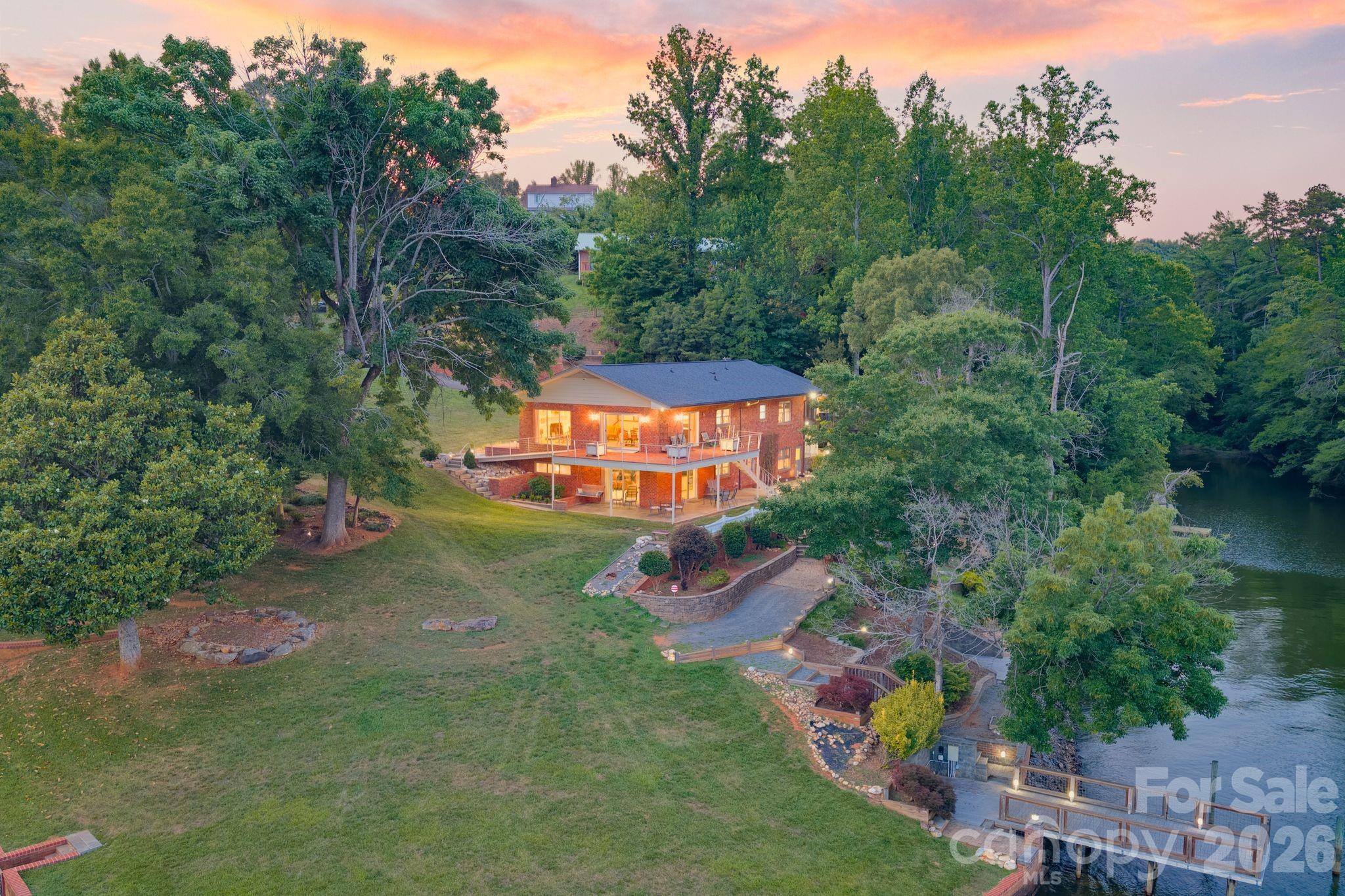 6296 Southlake Drive