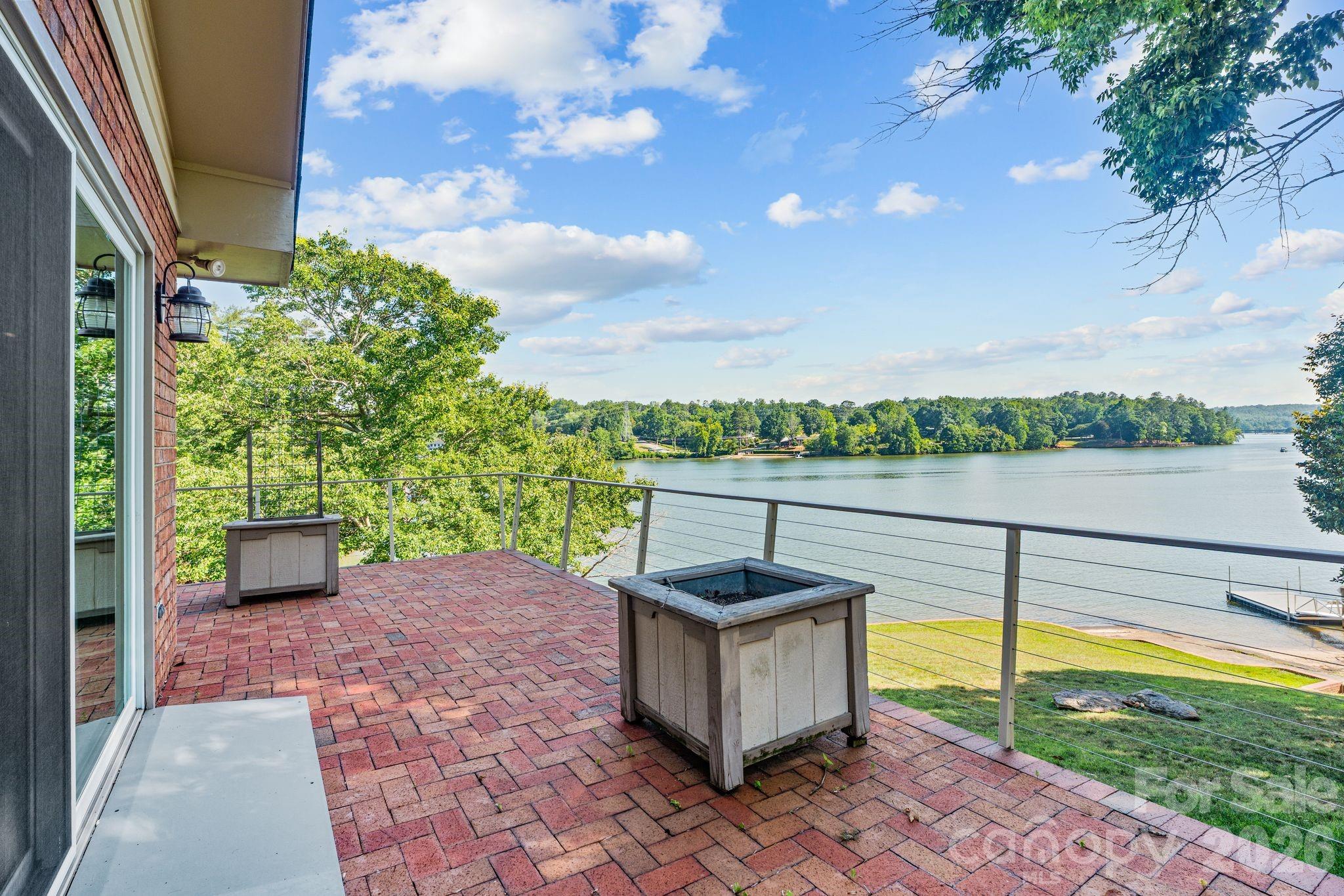 6296 Southlake Drive