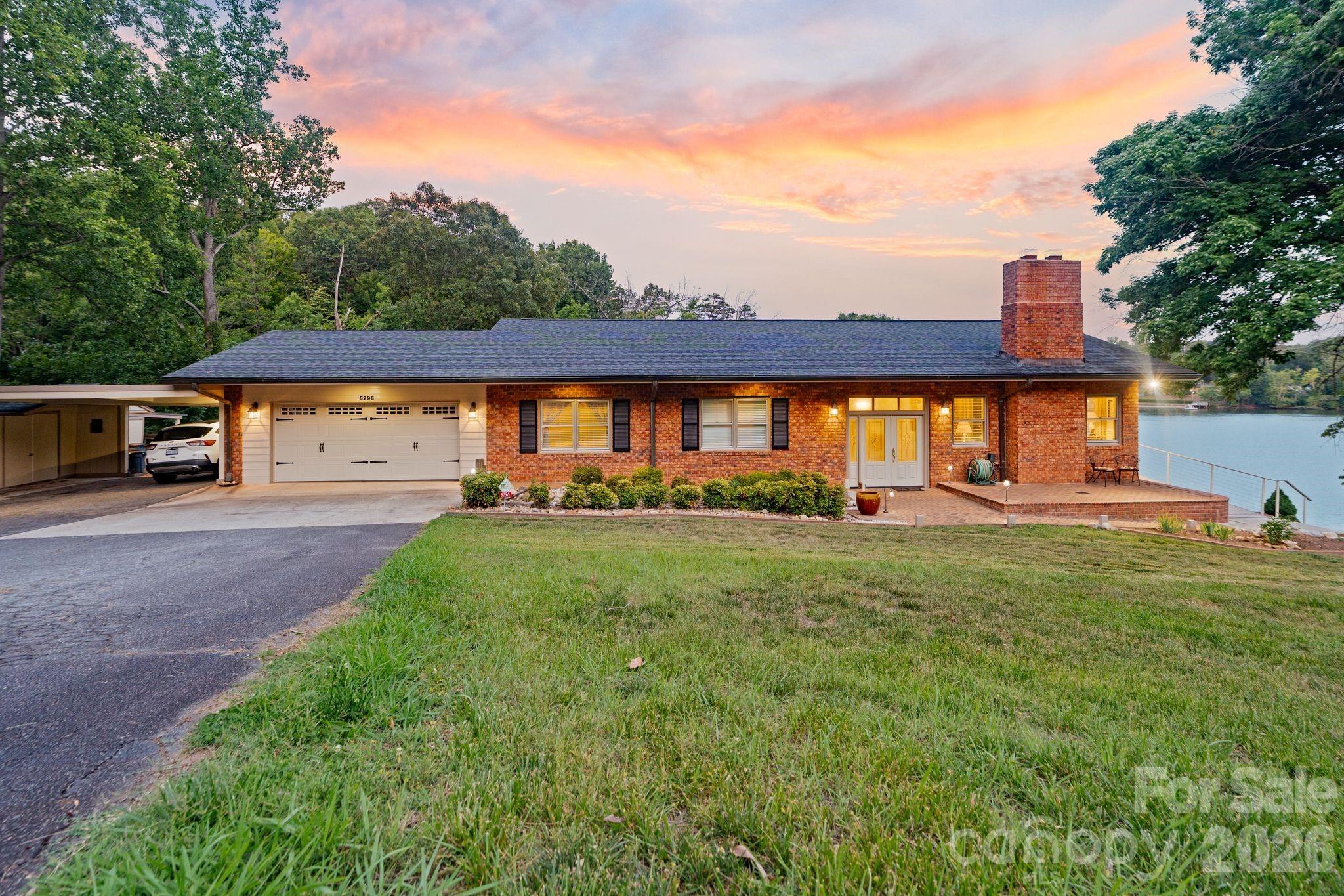 6296 Southlake Drive