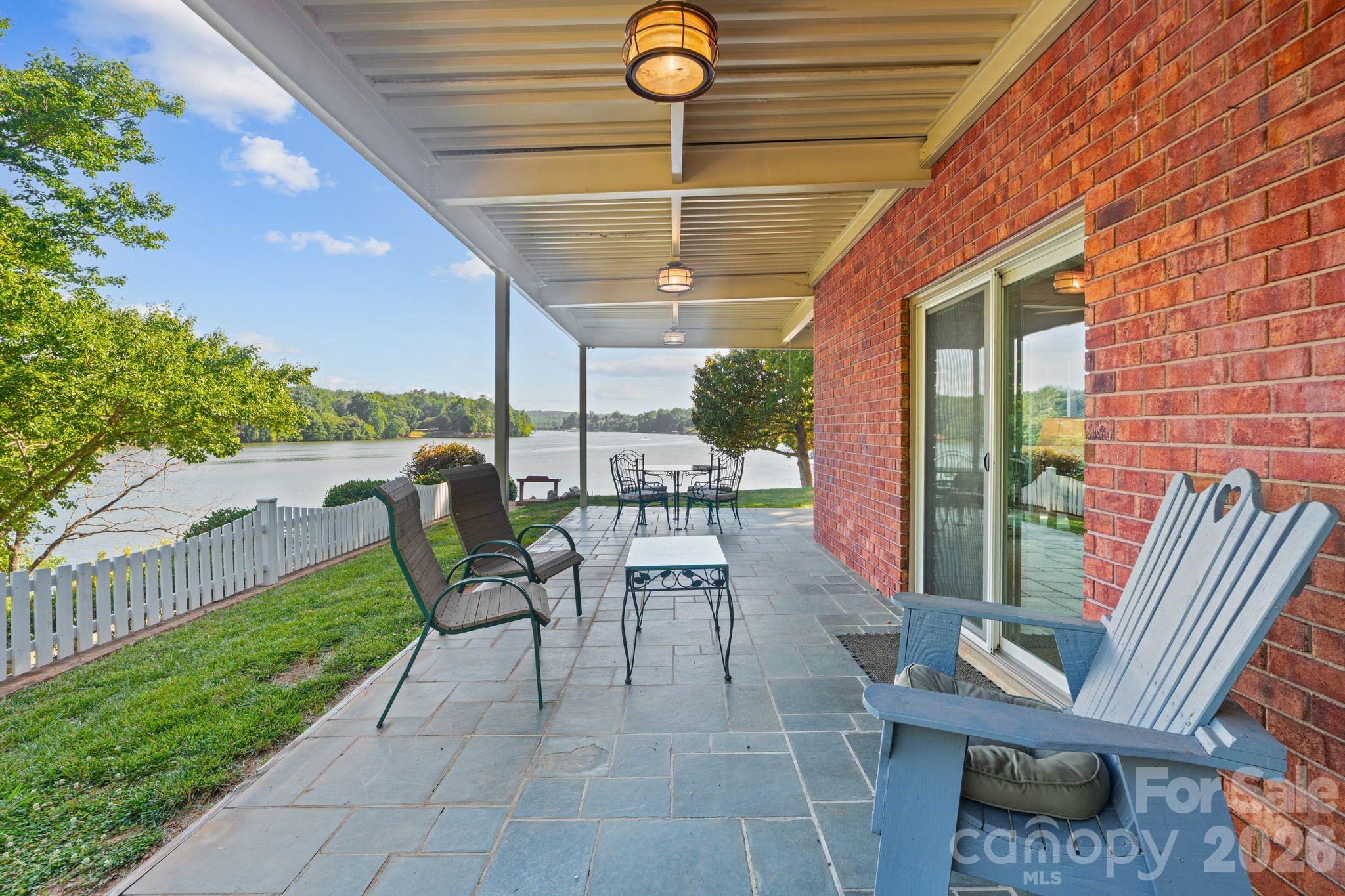 6296 Southlake Drive