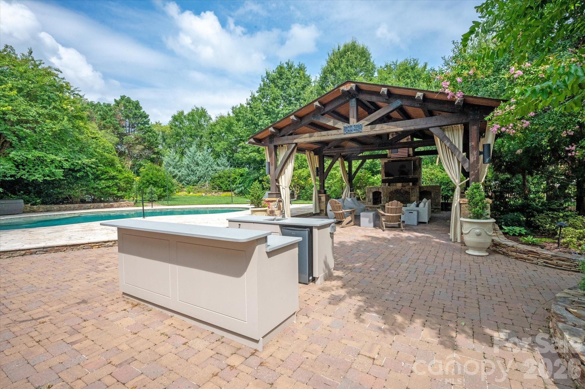11423 Colonial Country Lane