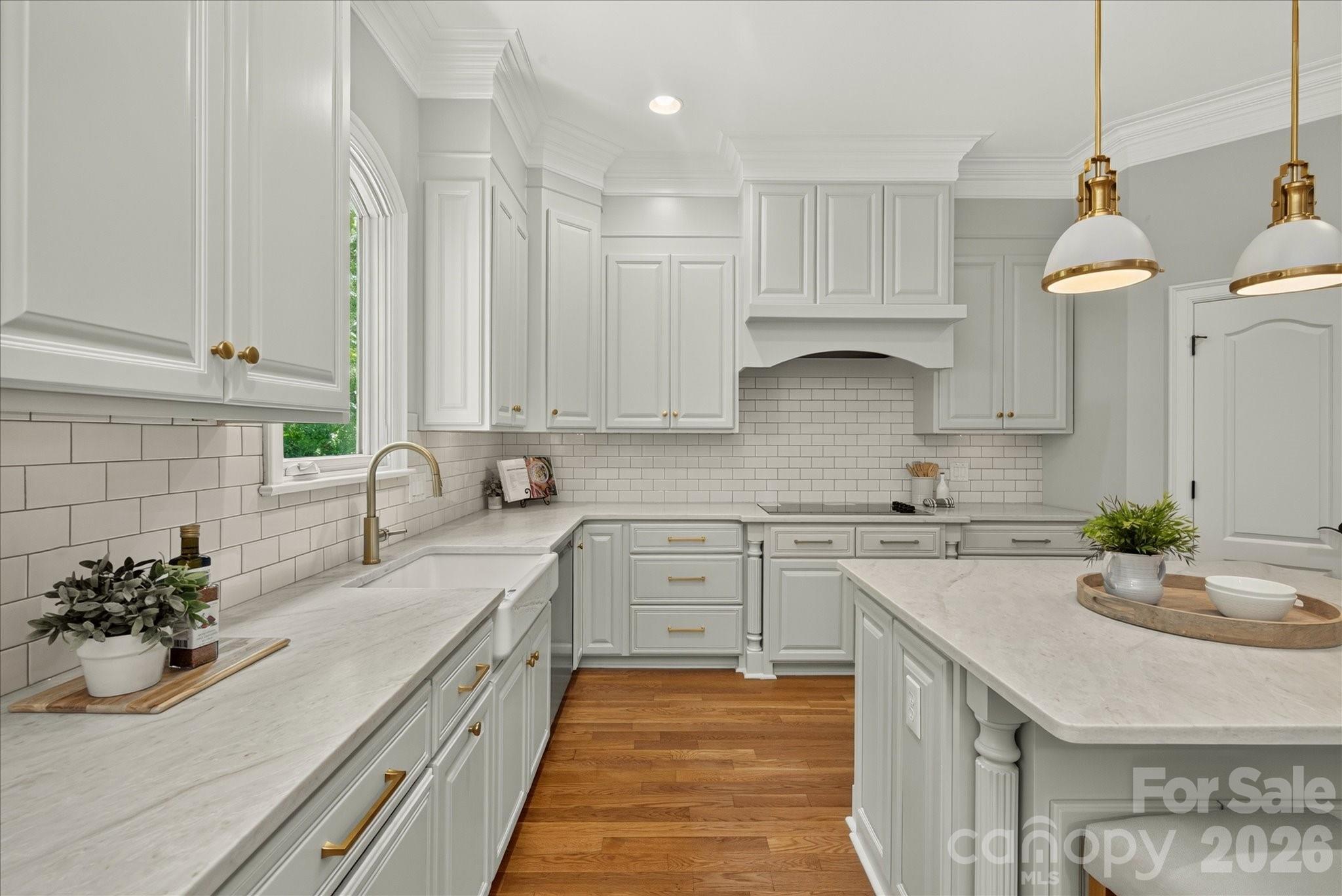 406 Belo Court