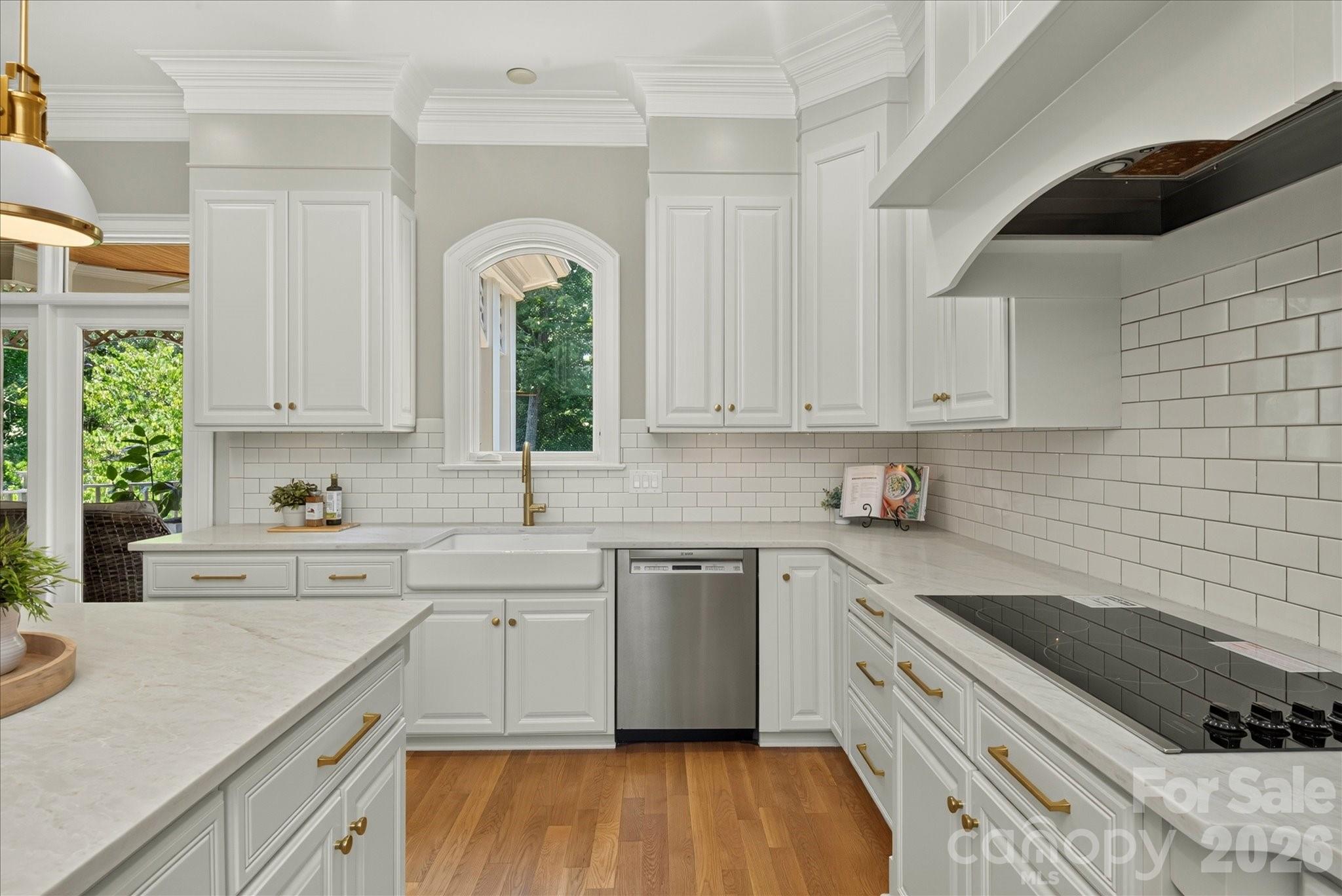 406 Belo Court