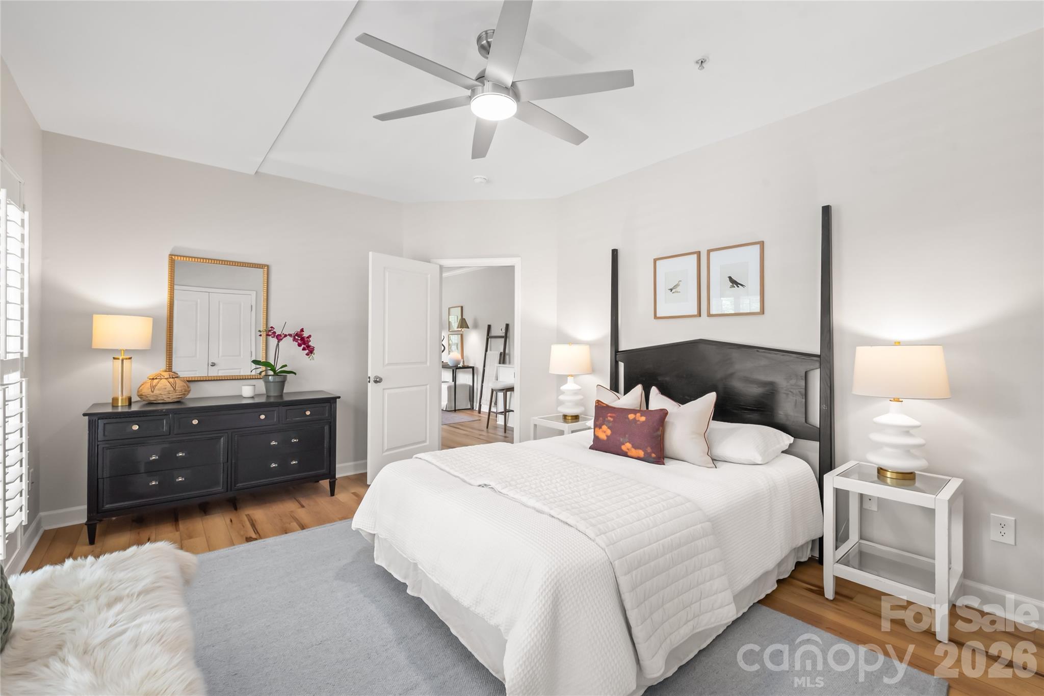 2000 Euclid Avenue Unit: D2