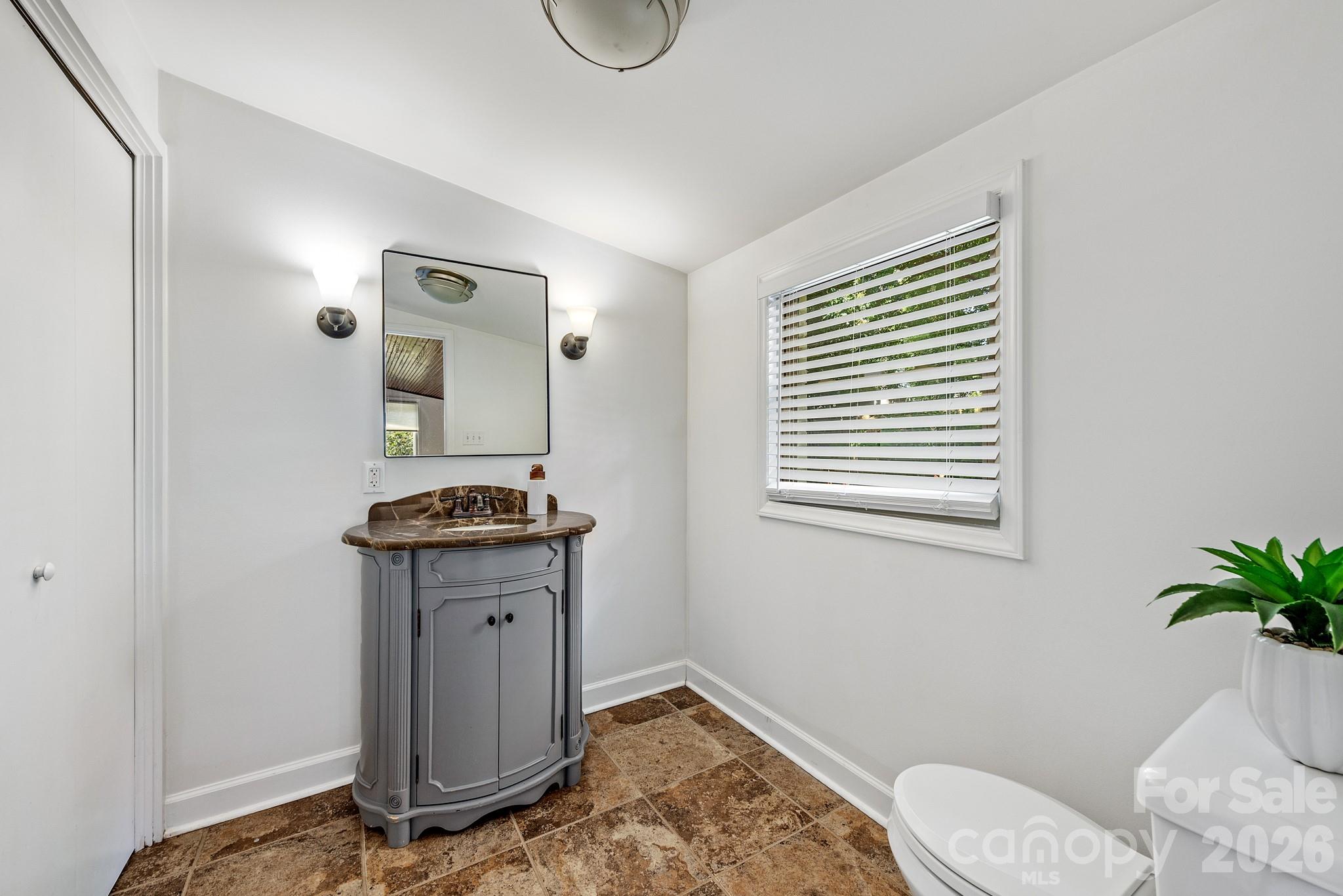 3600 Litchfield Road