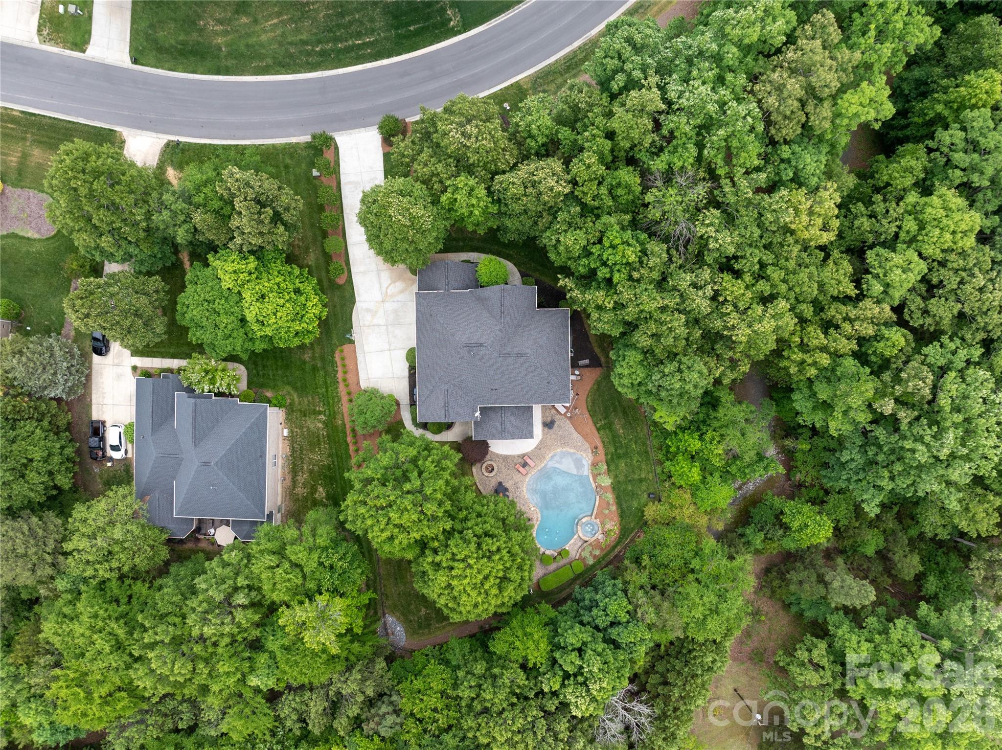 8801 Nellie Lane