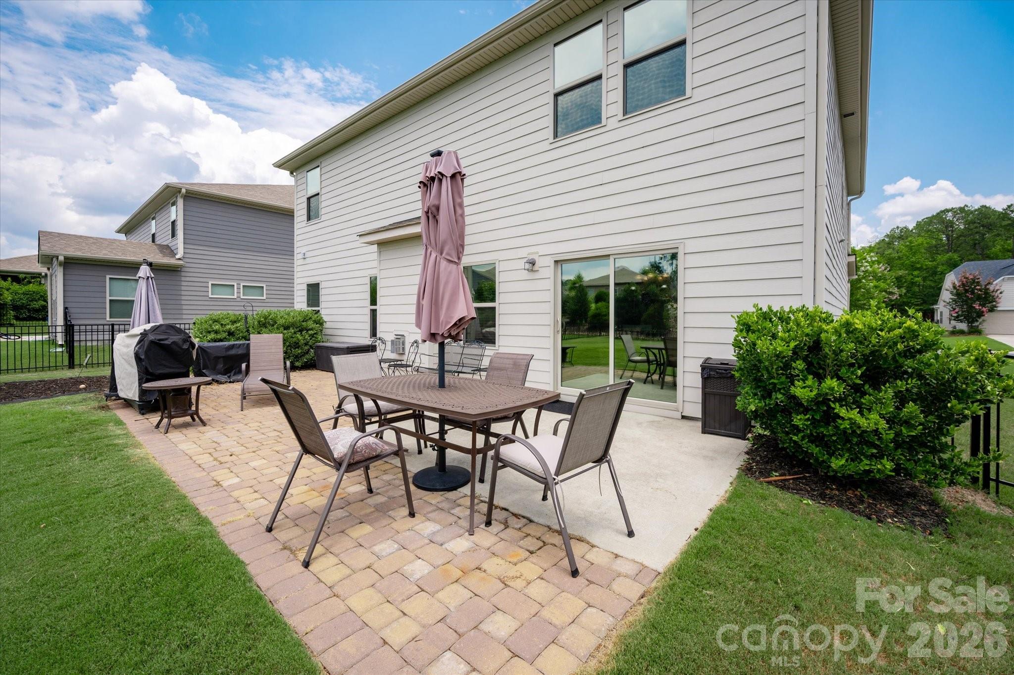 2116 Poplar Ridge Drive