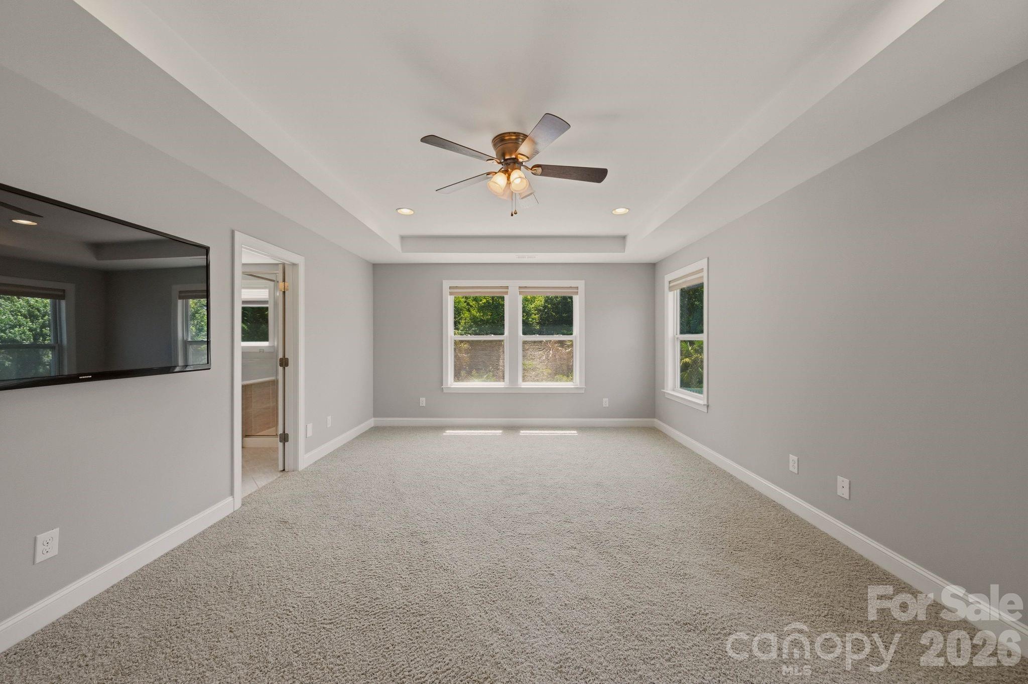 125 Paradise Hills Circle