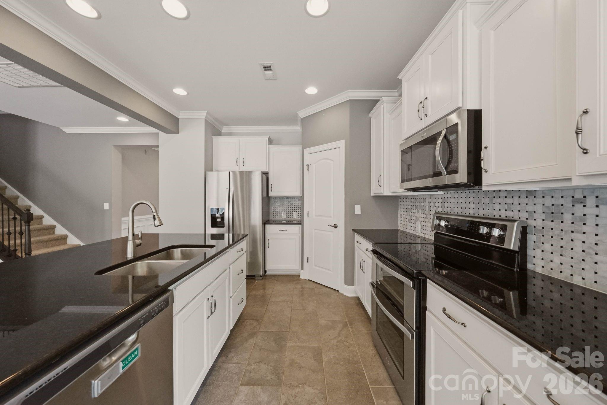 125 Paradise Hills Circle