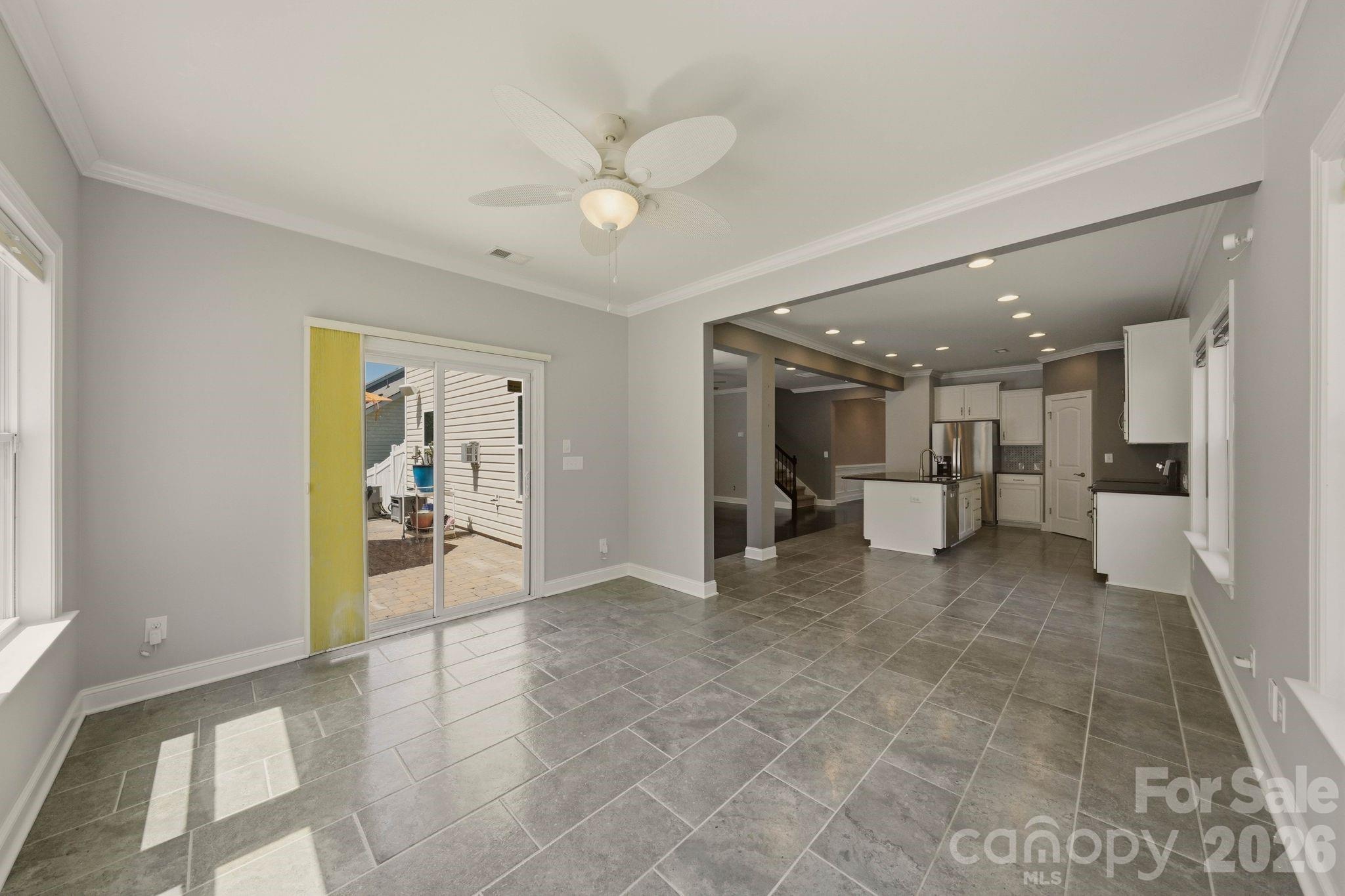 125 Paradise Hills Circle
