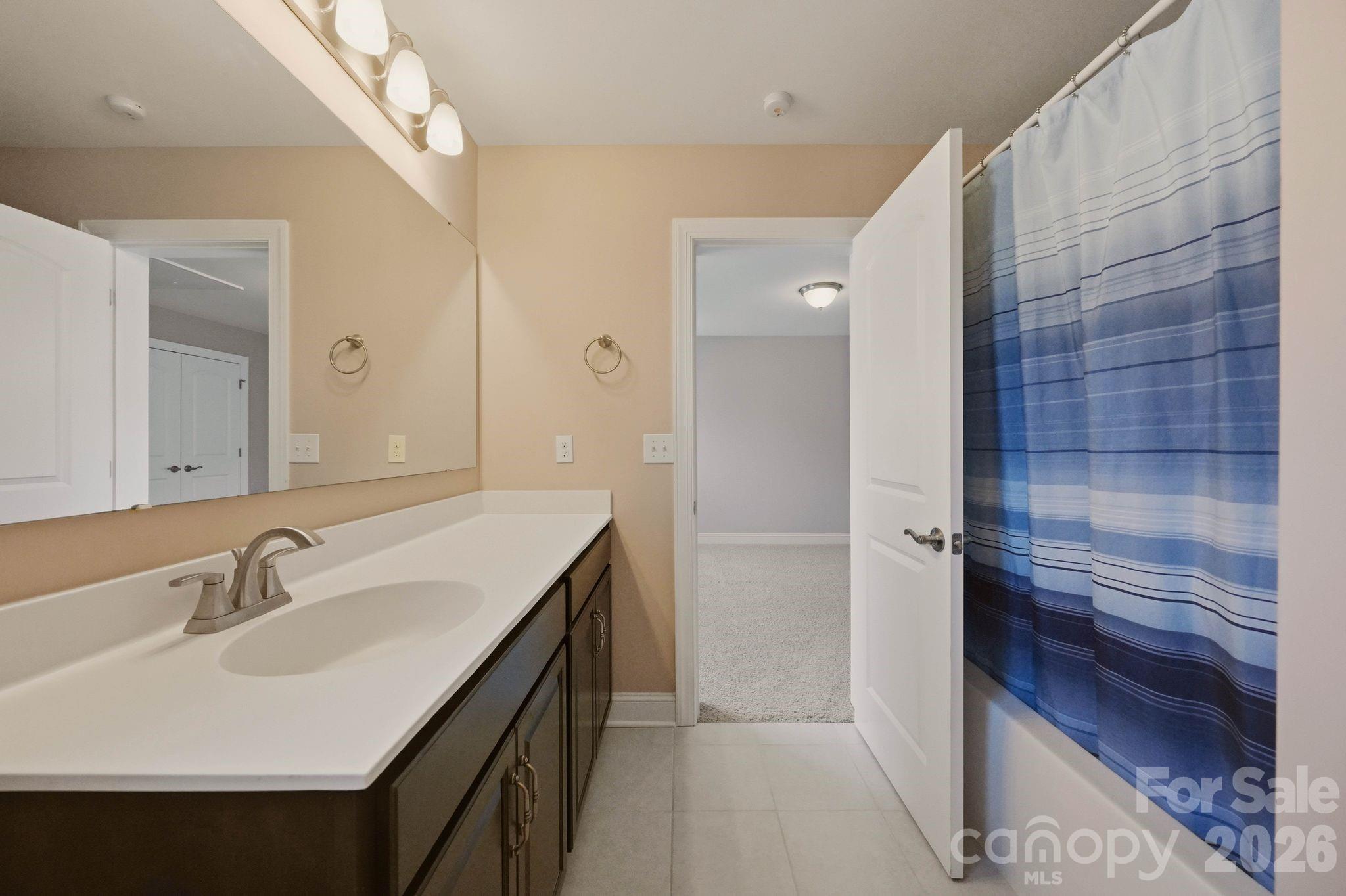 125 Paradise Hills Circle