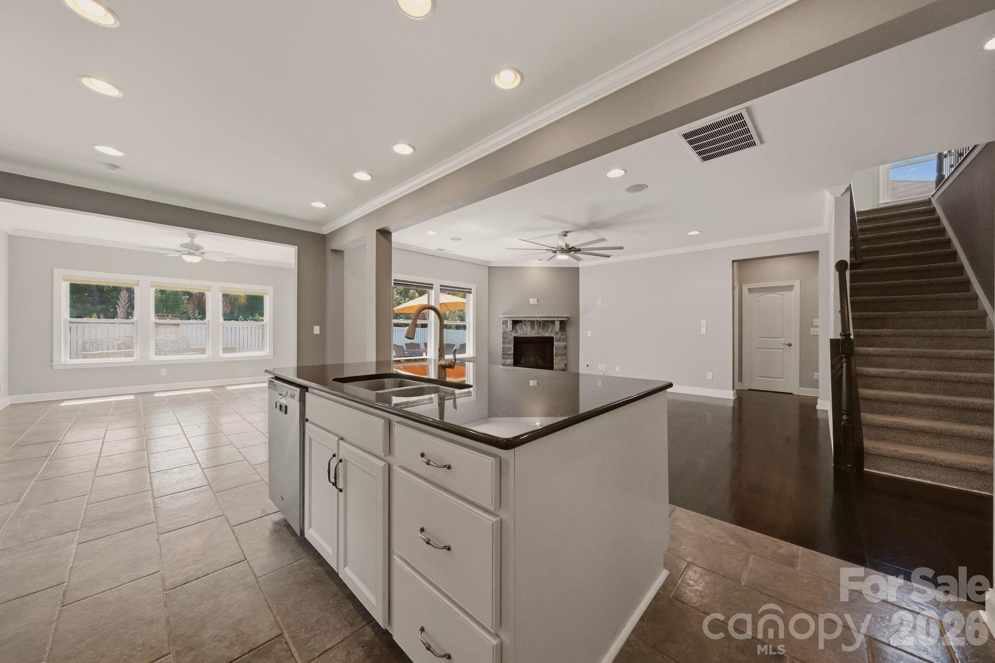 125 Paradise Hills Circle