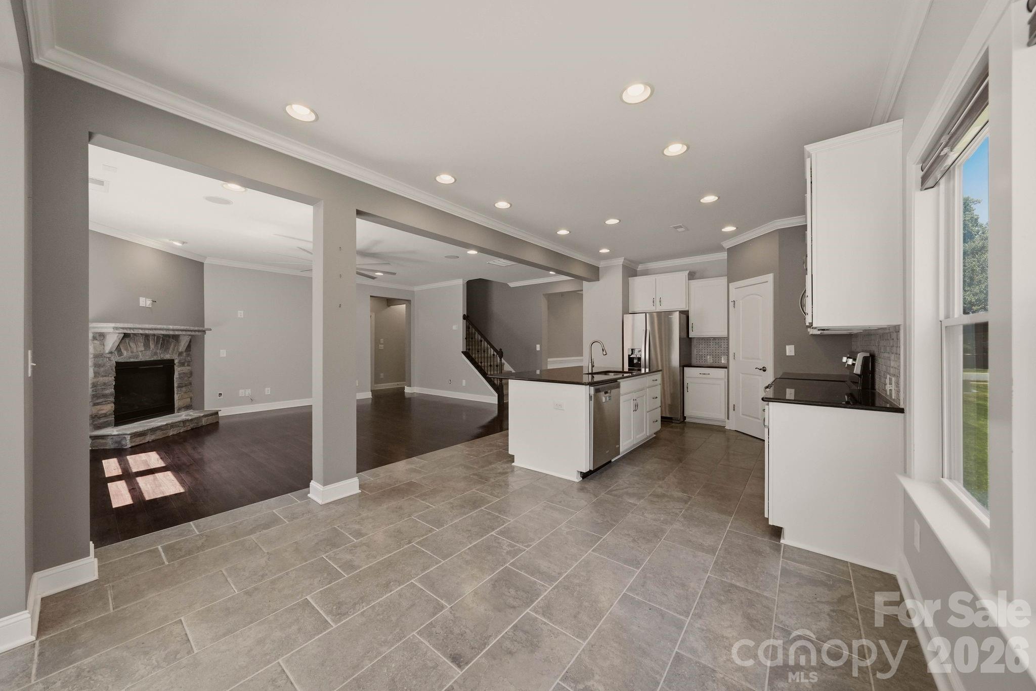 125 Paradise Hills Circle
