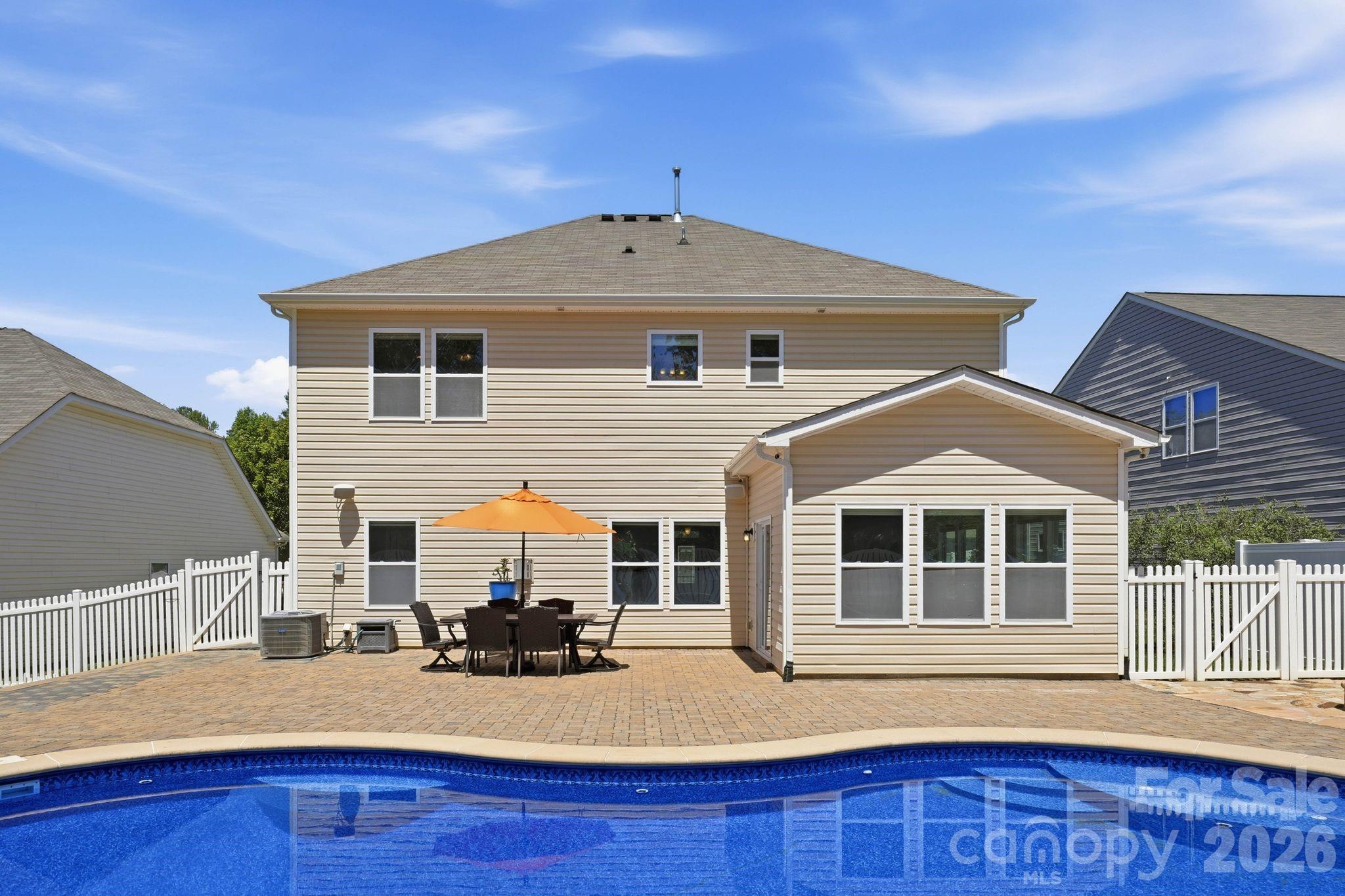 125 Paradise Hills Circle