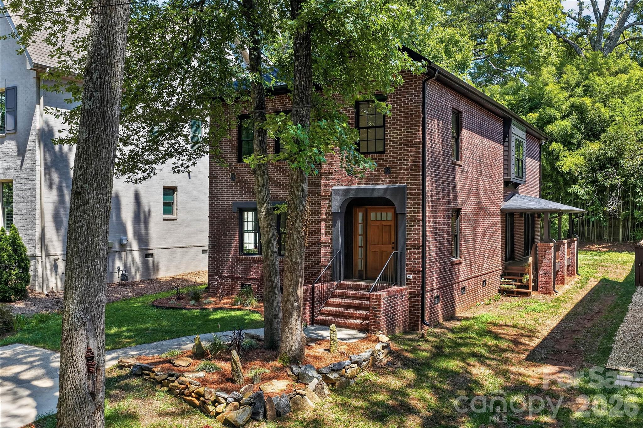 732 Ellsworth Road