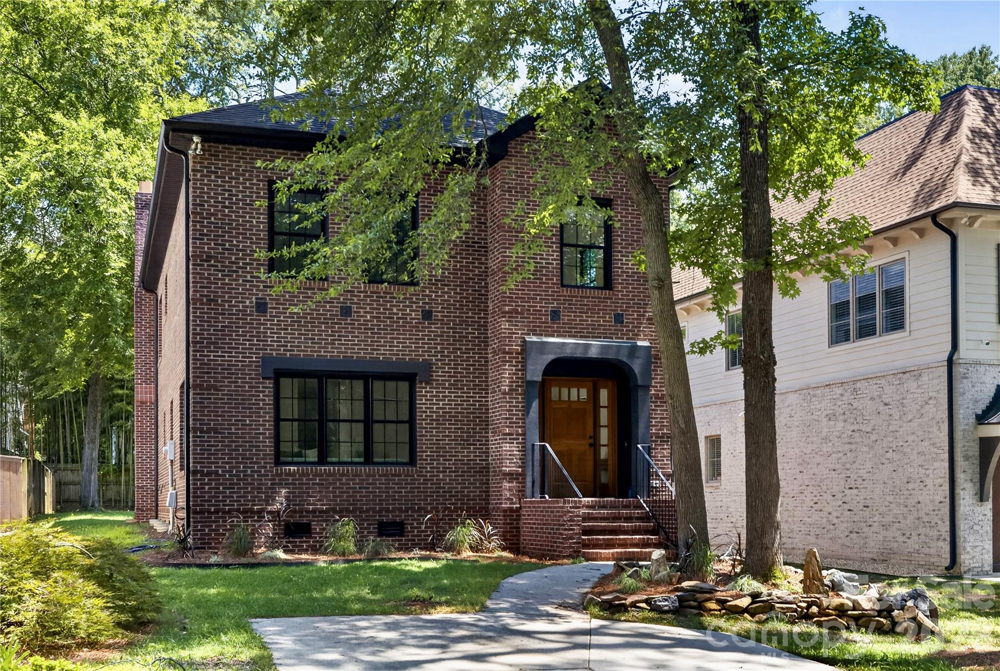 732 Ellsworth Road