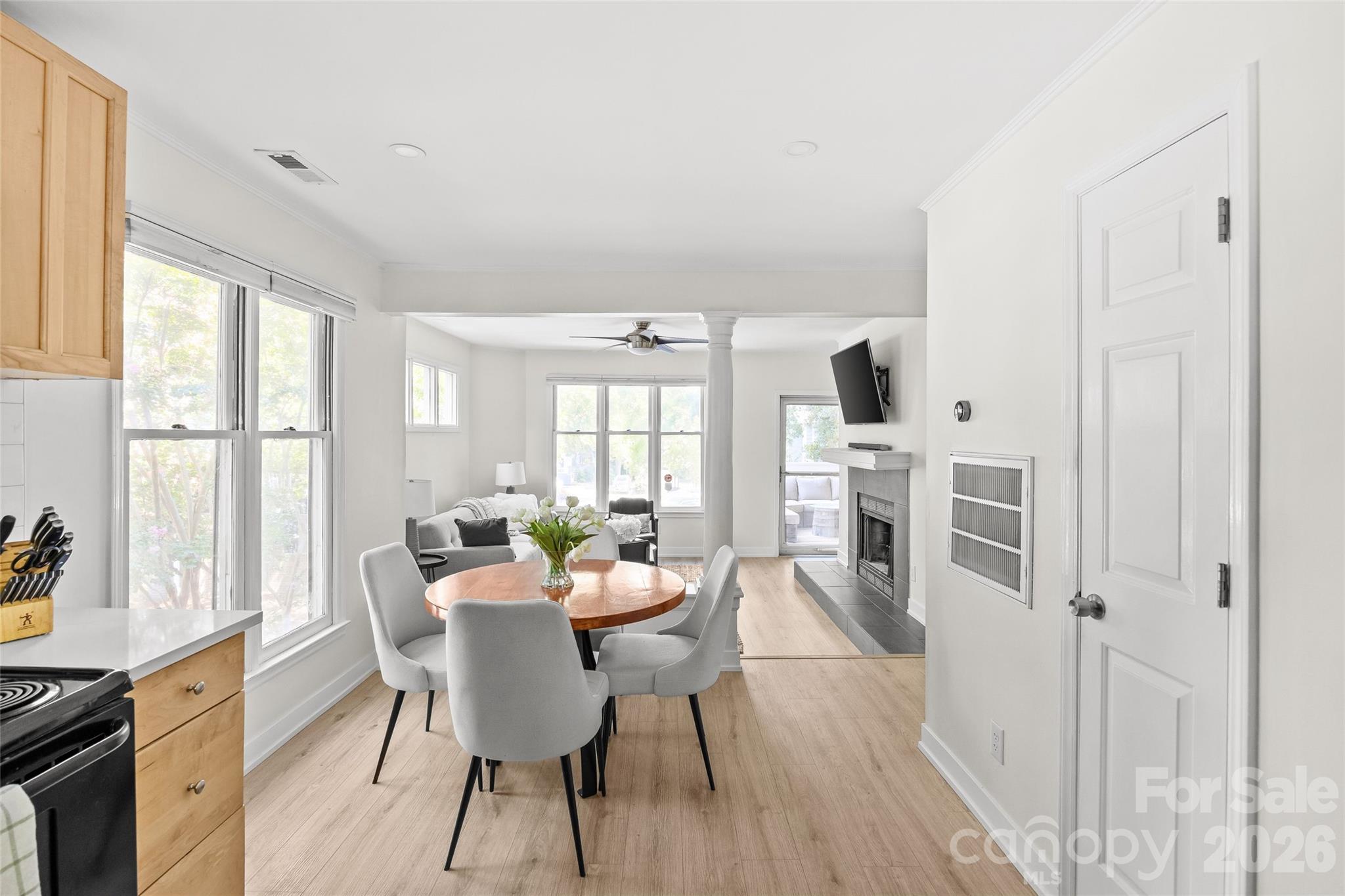 433 W 8th Street Unit: 68