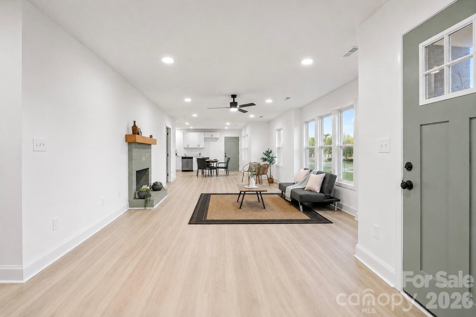 204 N Myrtle School Road