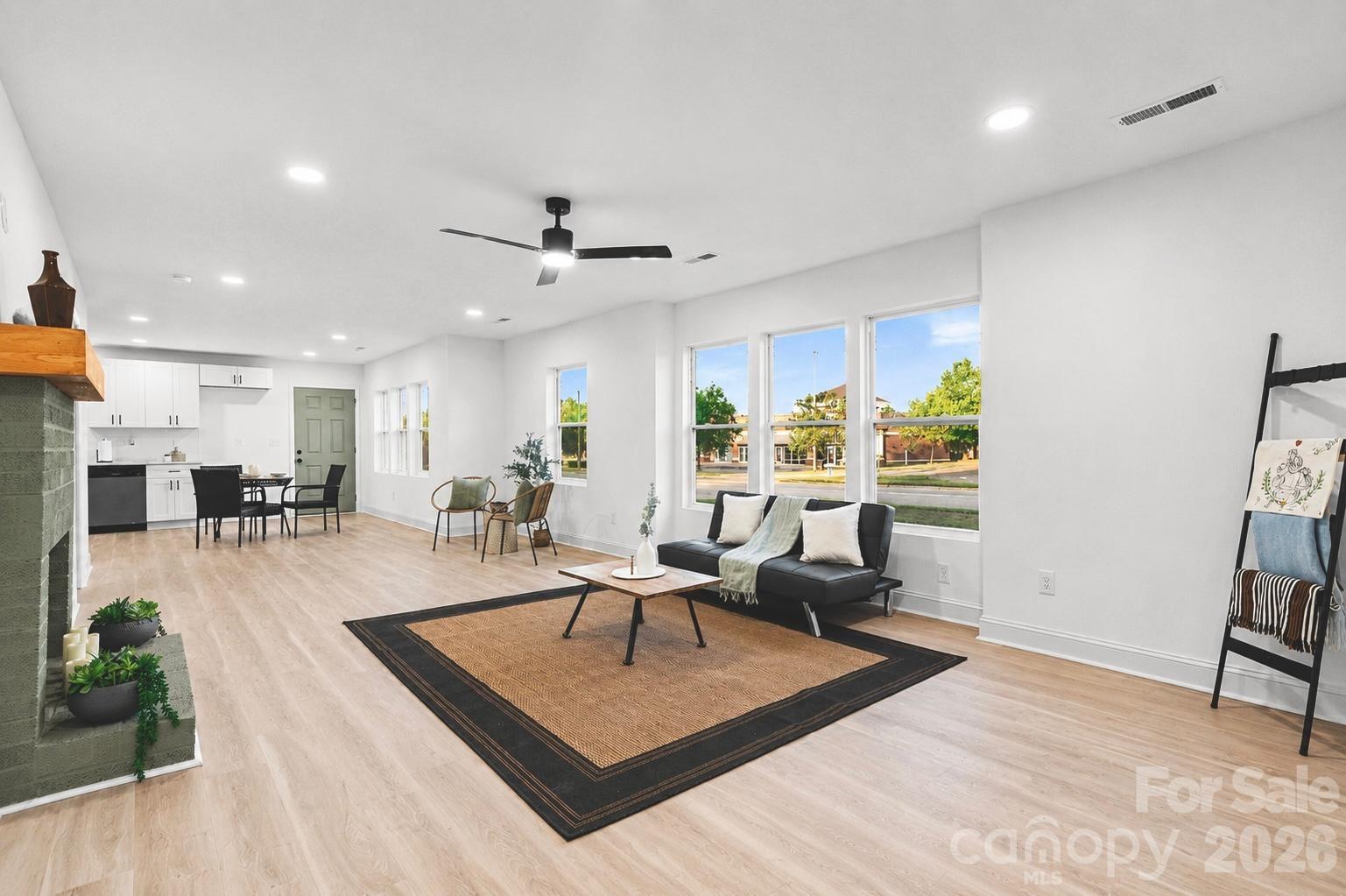 204 N Myrtle School Road
