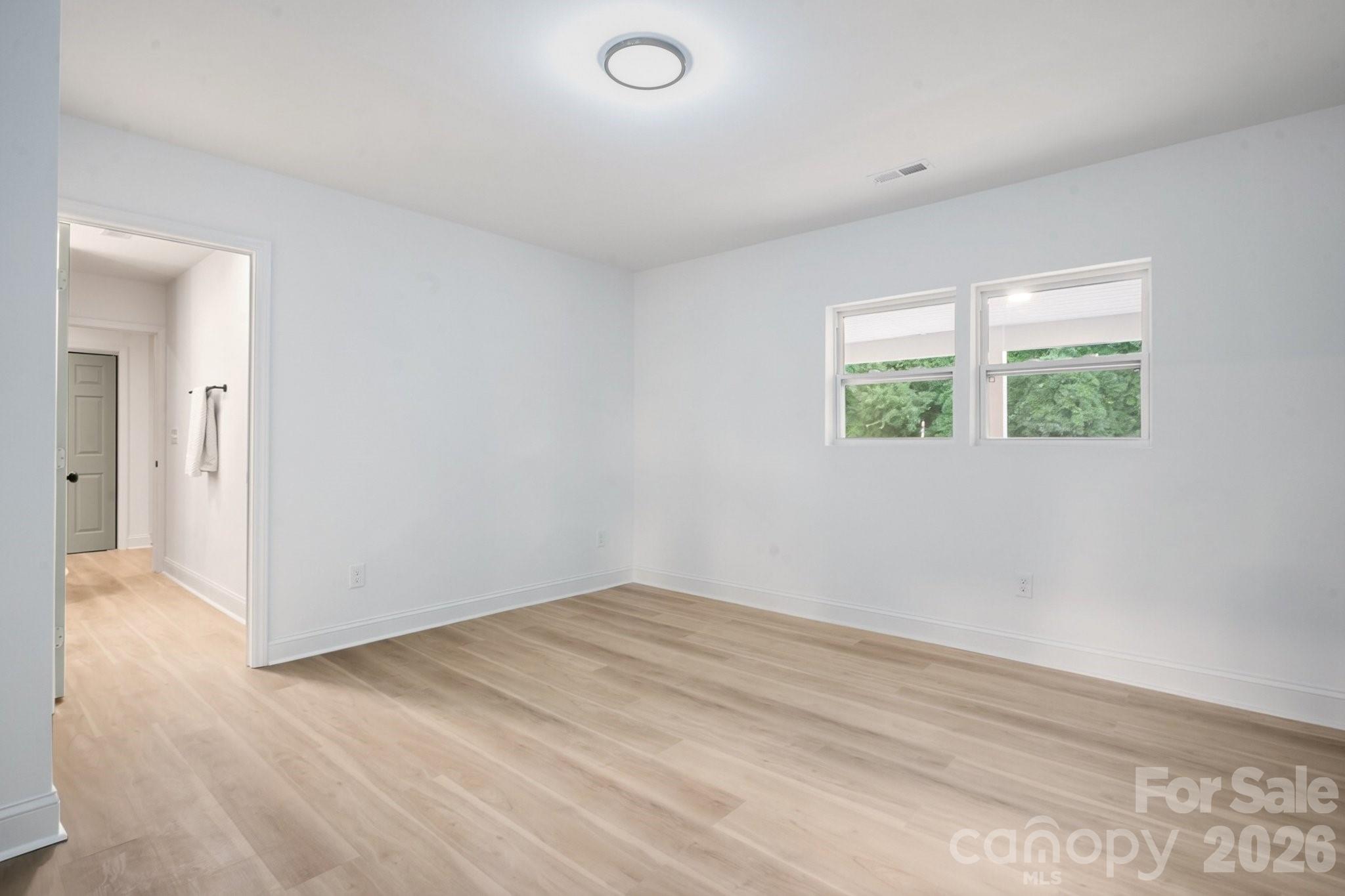 204 N Myrtle School Road